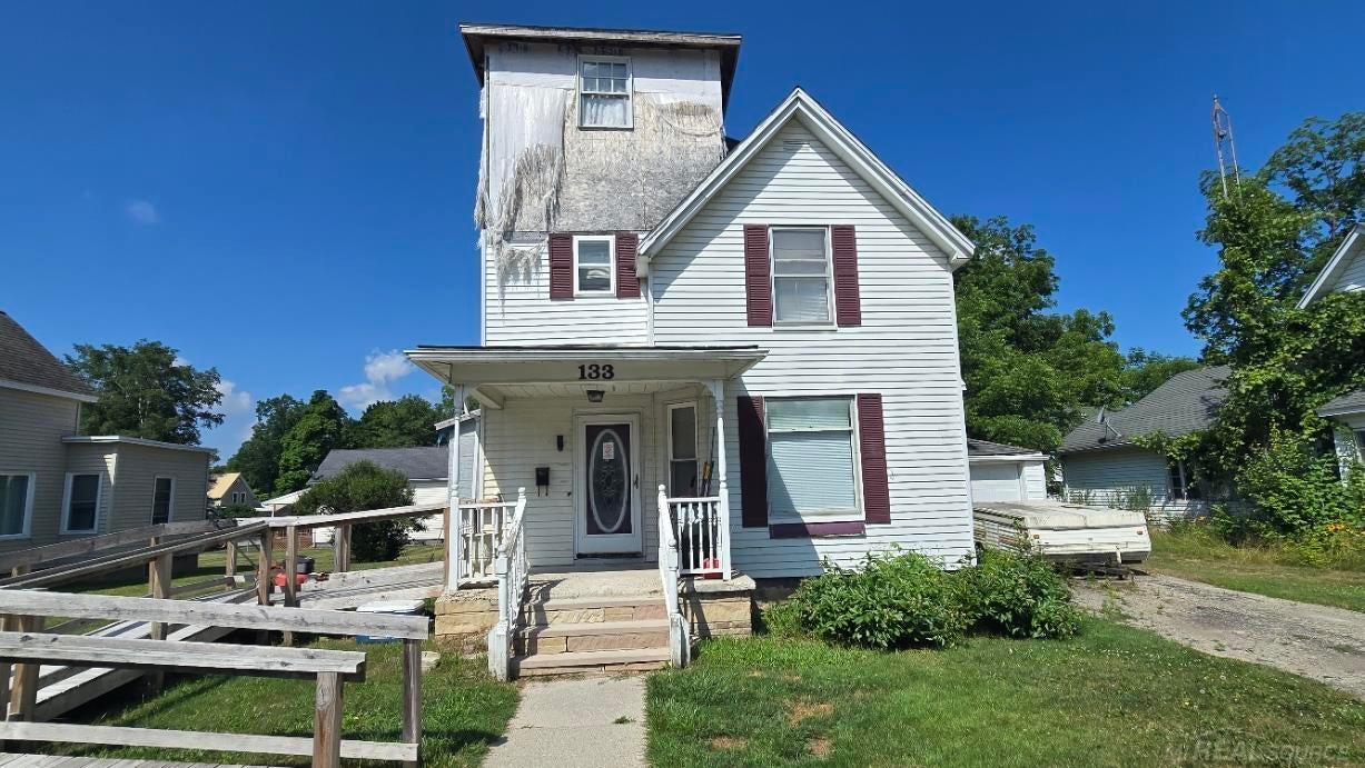 133 Anderson Avenue — photo