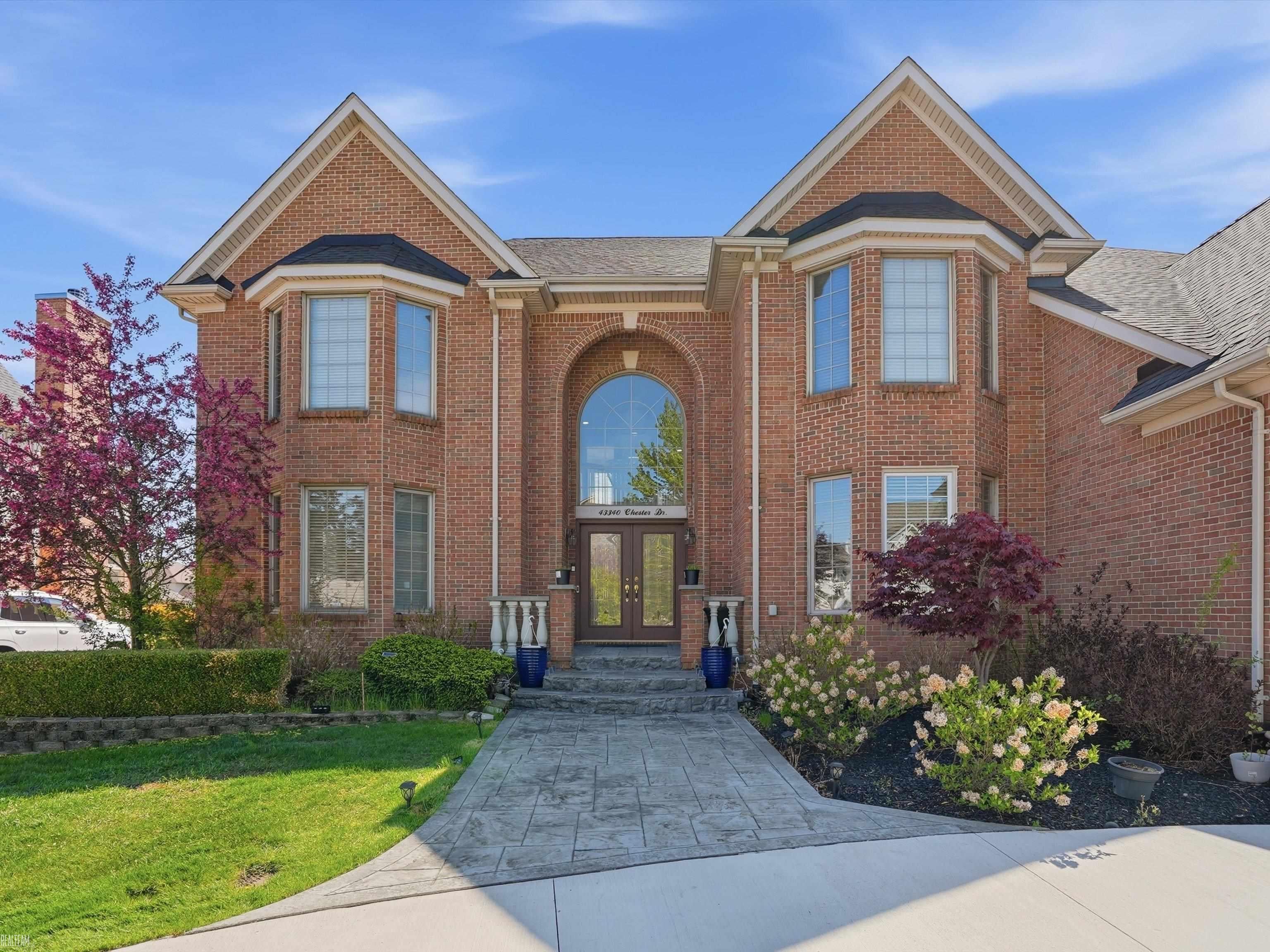 43340 Chester Drive — photo