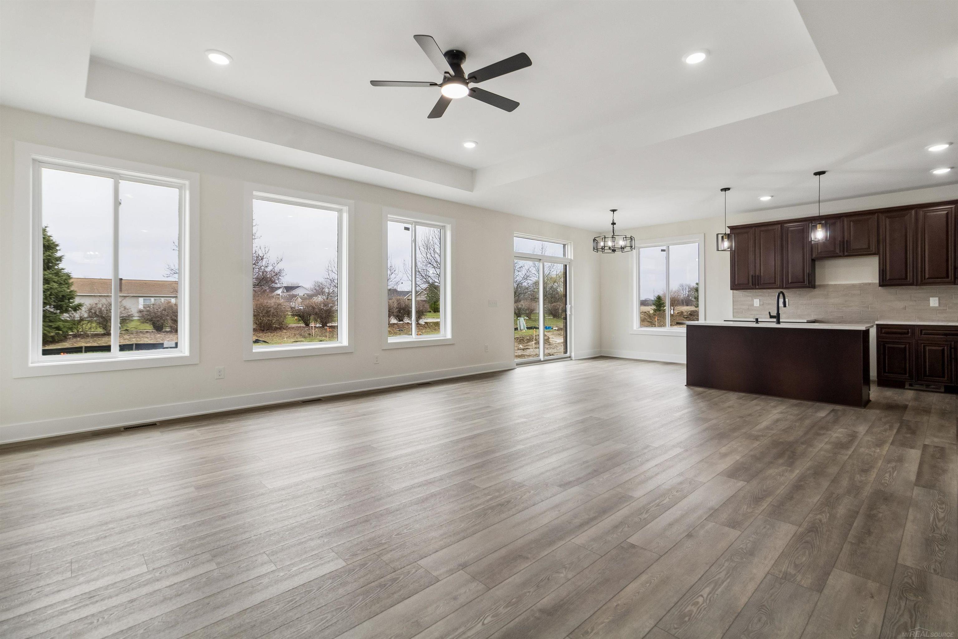 45555 Gable Drive, Macomb, MI 48044 — photo 2