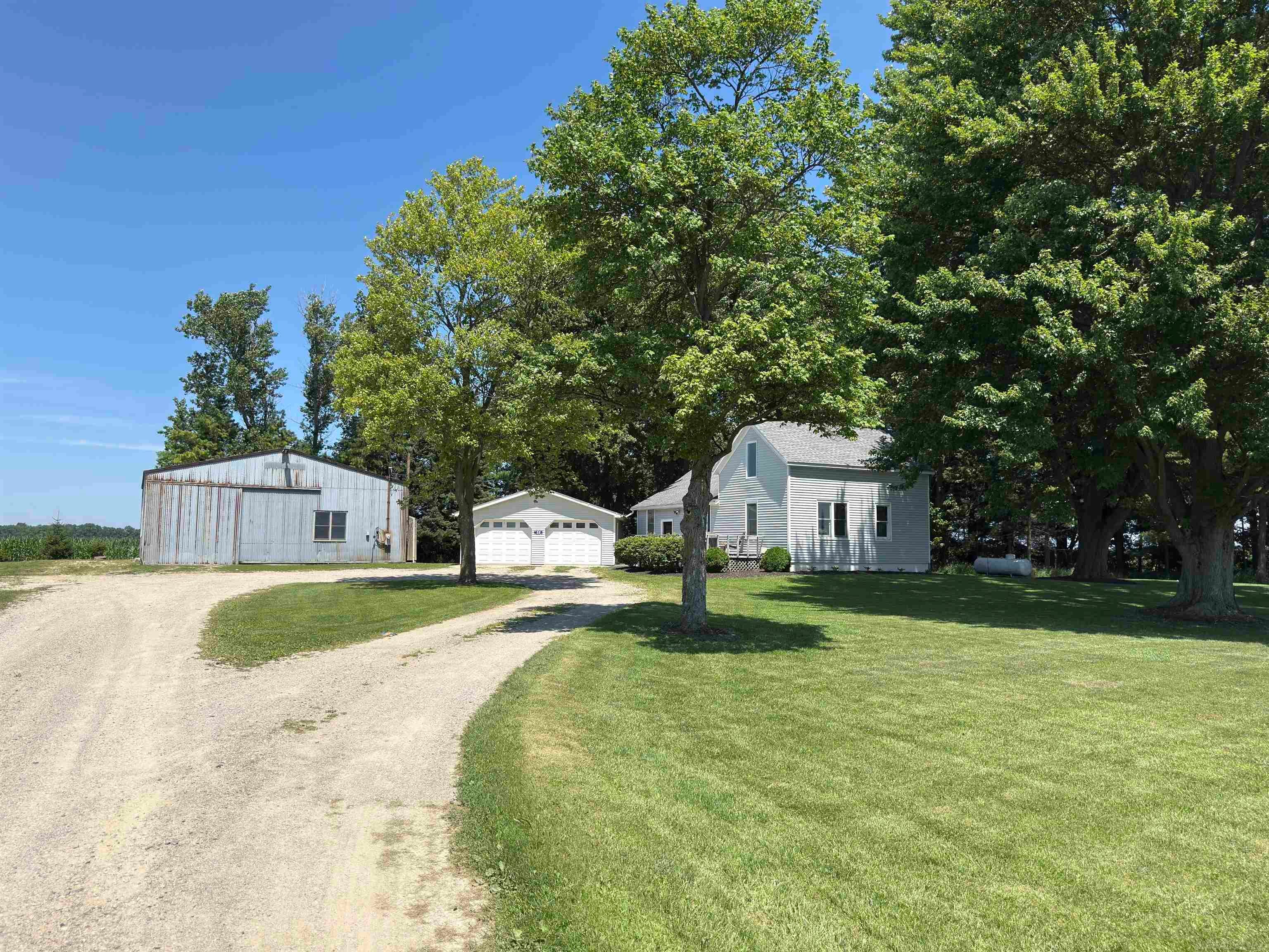 4951 Deckerville Road — photo