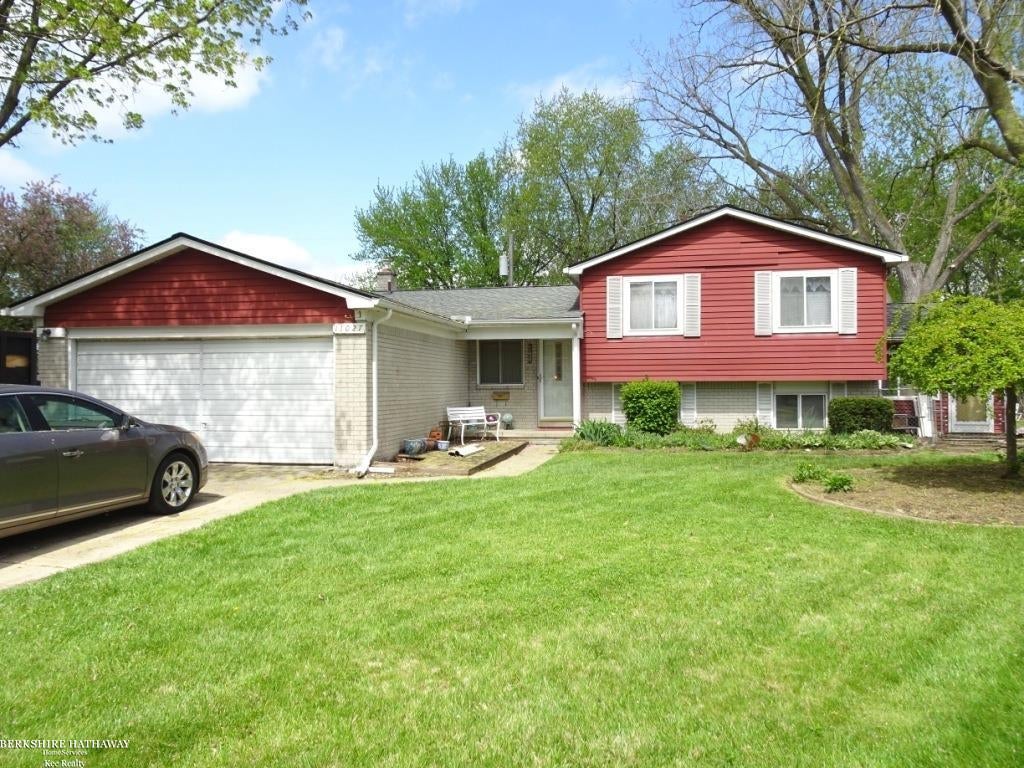 11027 Dill Court — photo