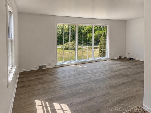 1380 W. Bemis Road, Saline, MI 48176 — photo 2
