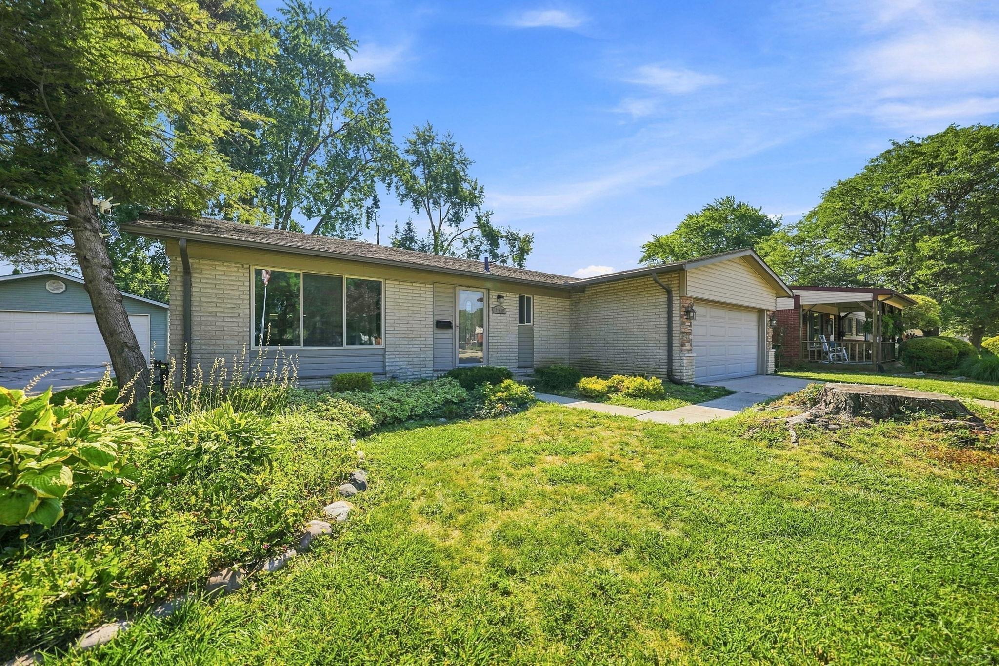 37340 Castleton Drive — photo
