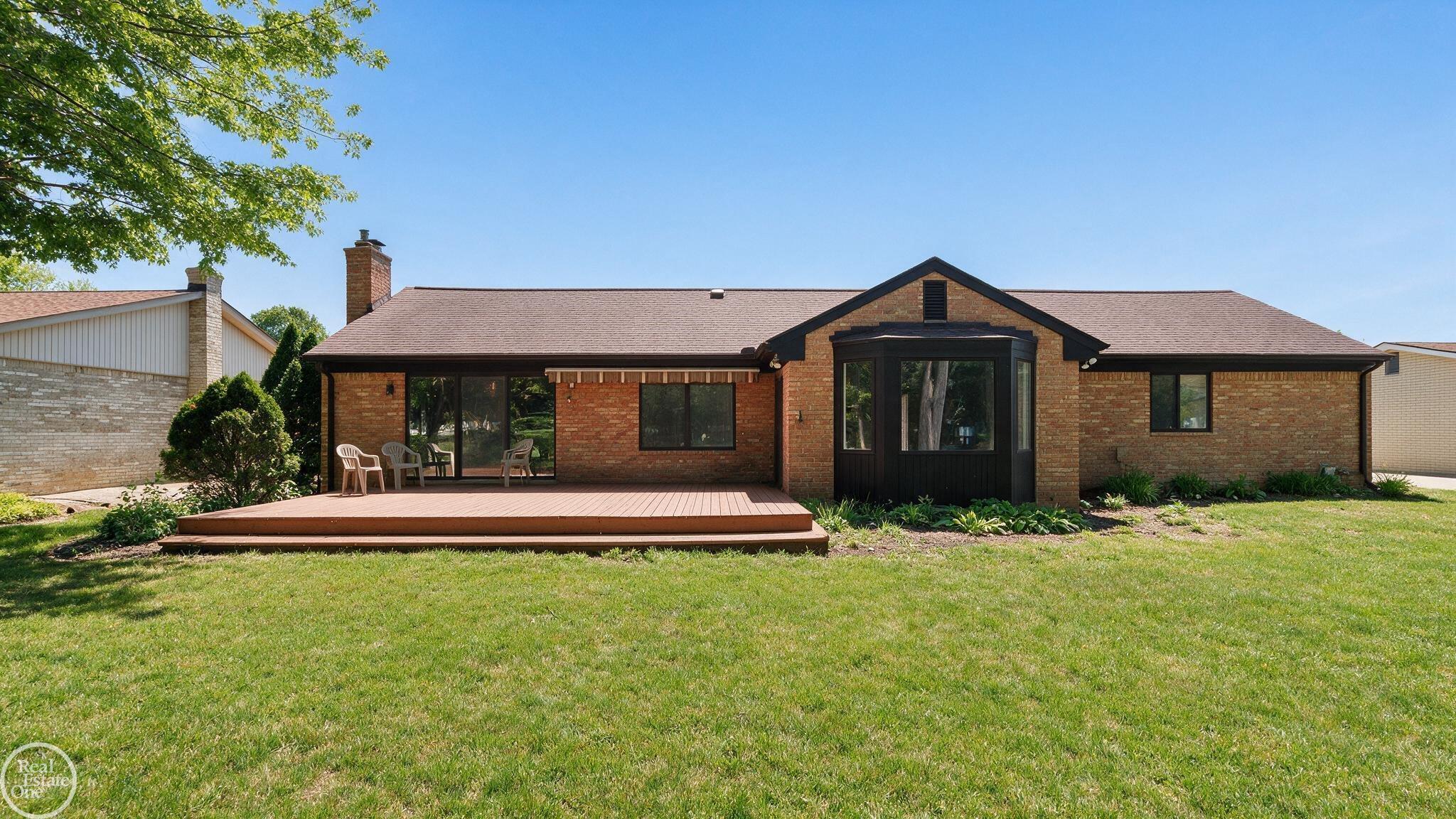 11343 Common Road, Warren, MI 48093 — photo 3