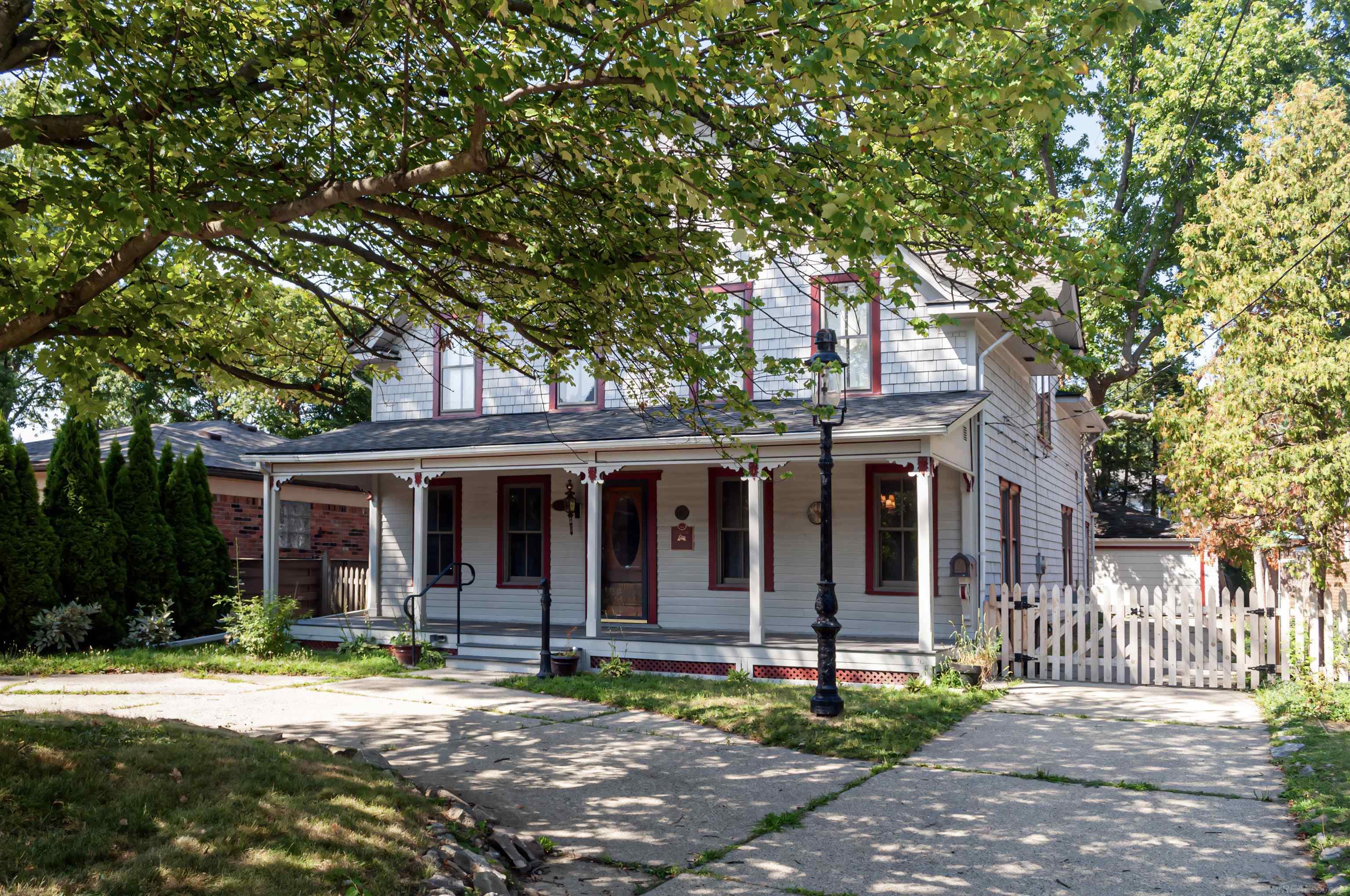 194 Moross Road, Grosse Pointe Farms, MI 48236 — photo 3