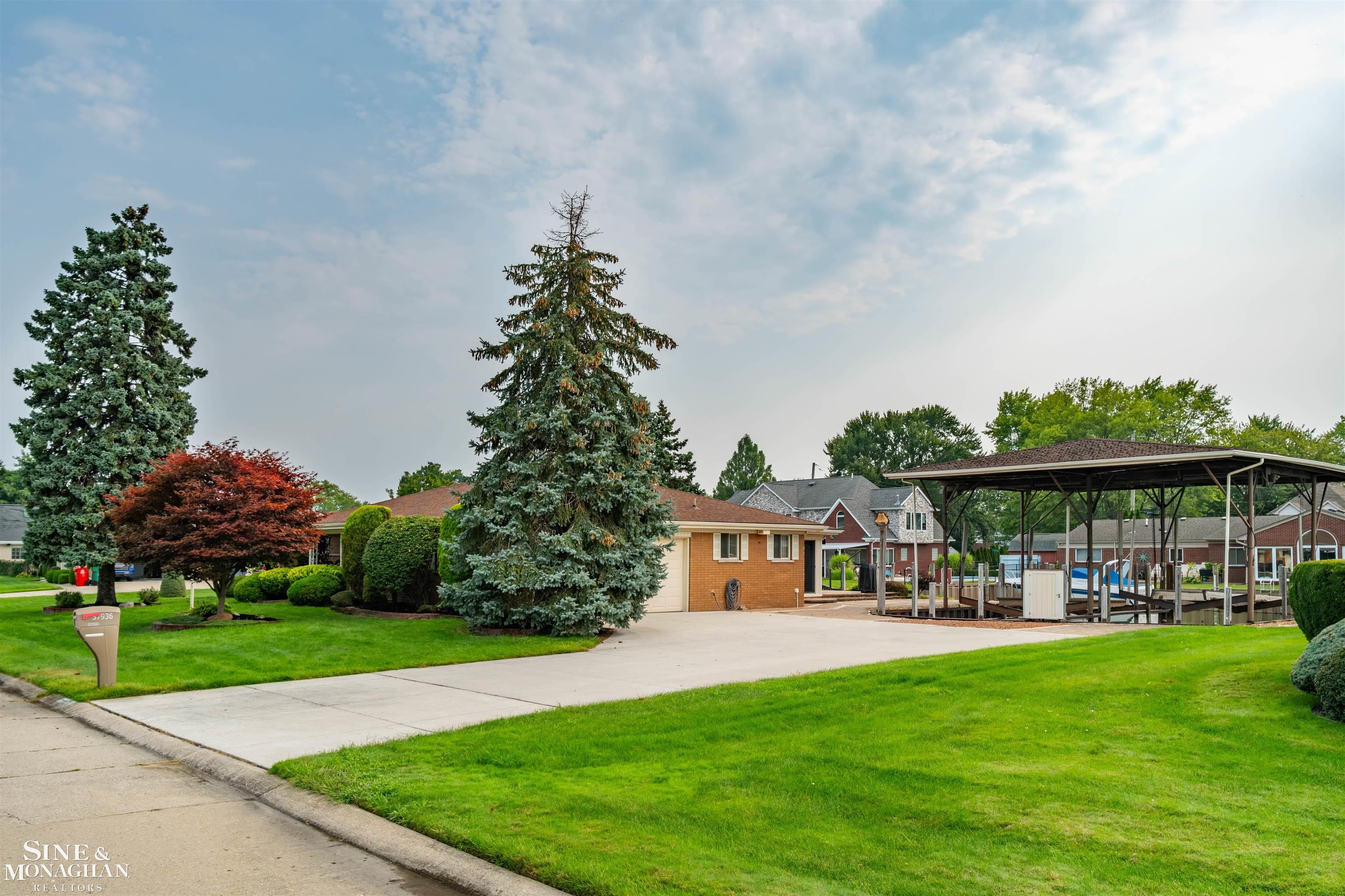 37936 Seaway Ct Court — photo