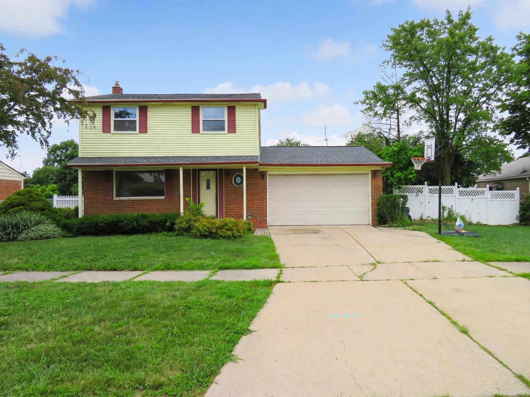 36714 Kimberly Street — photo