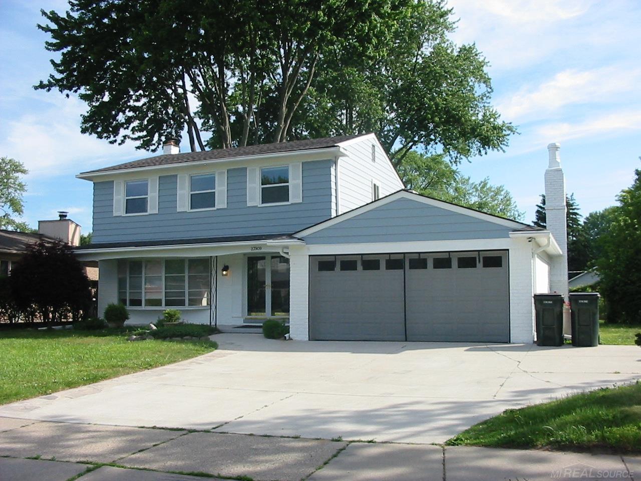 23909 Talbot Street — photo