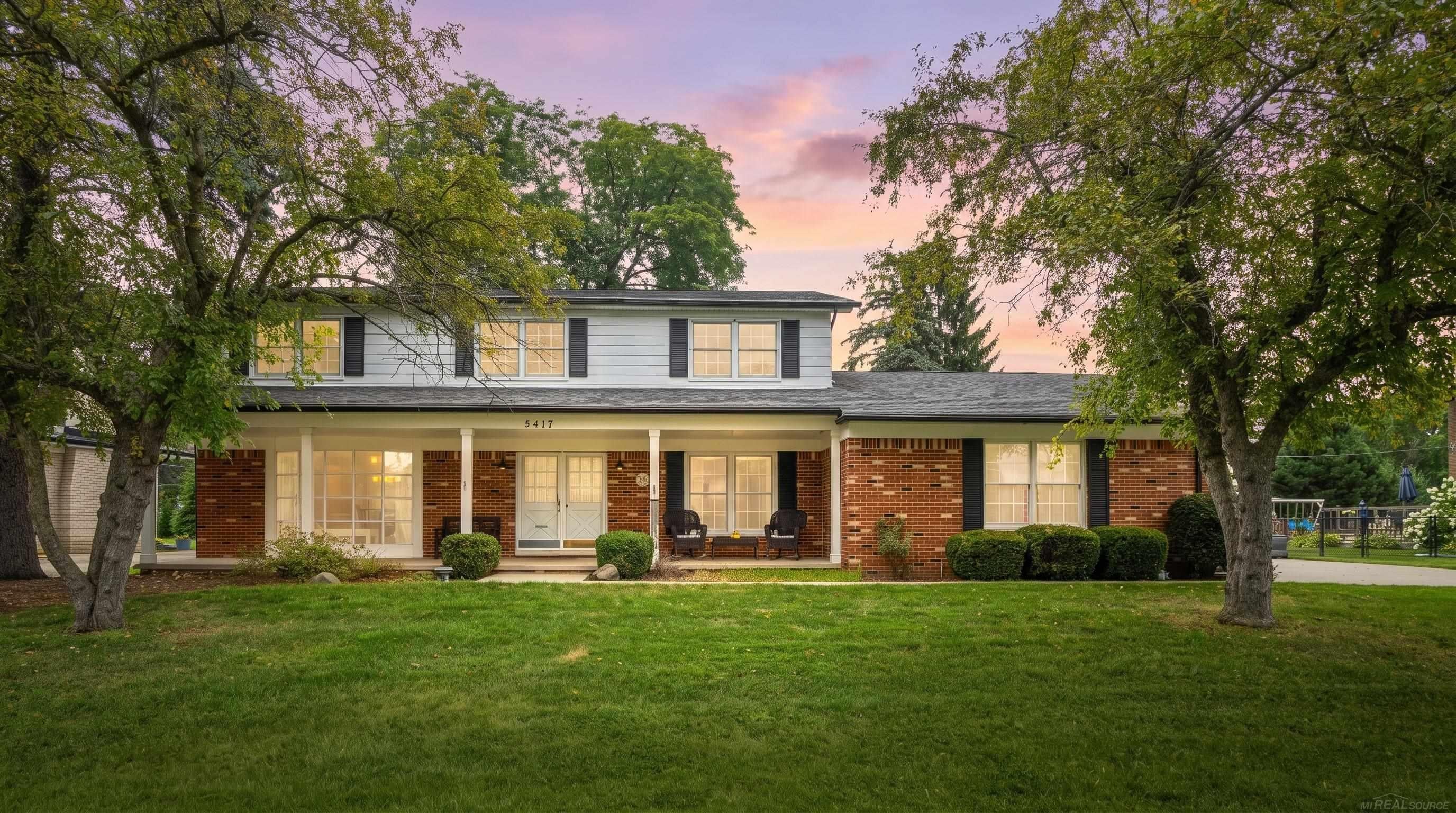 5417 Fieldcrest Drive — photo