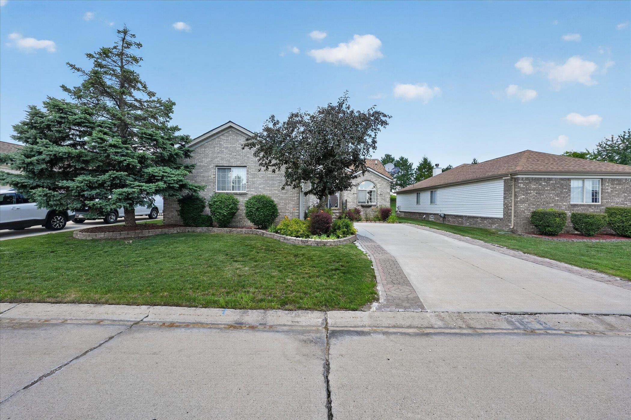 3527 New Boston Drive — photo