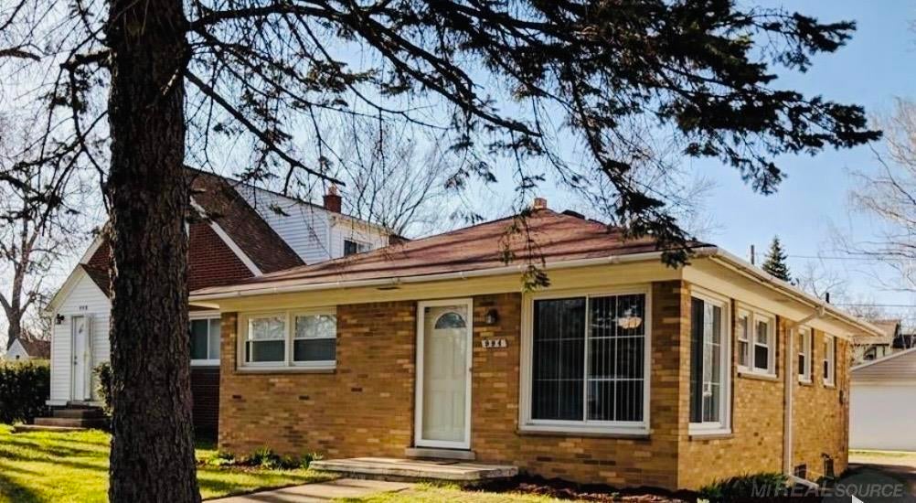 994 Voorheis Road Street — photo