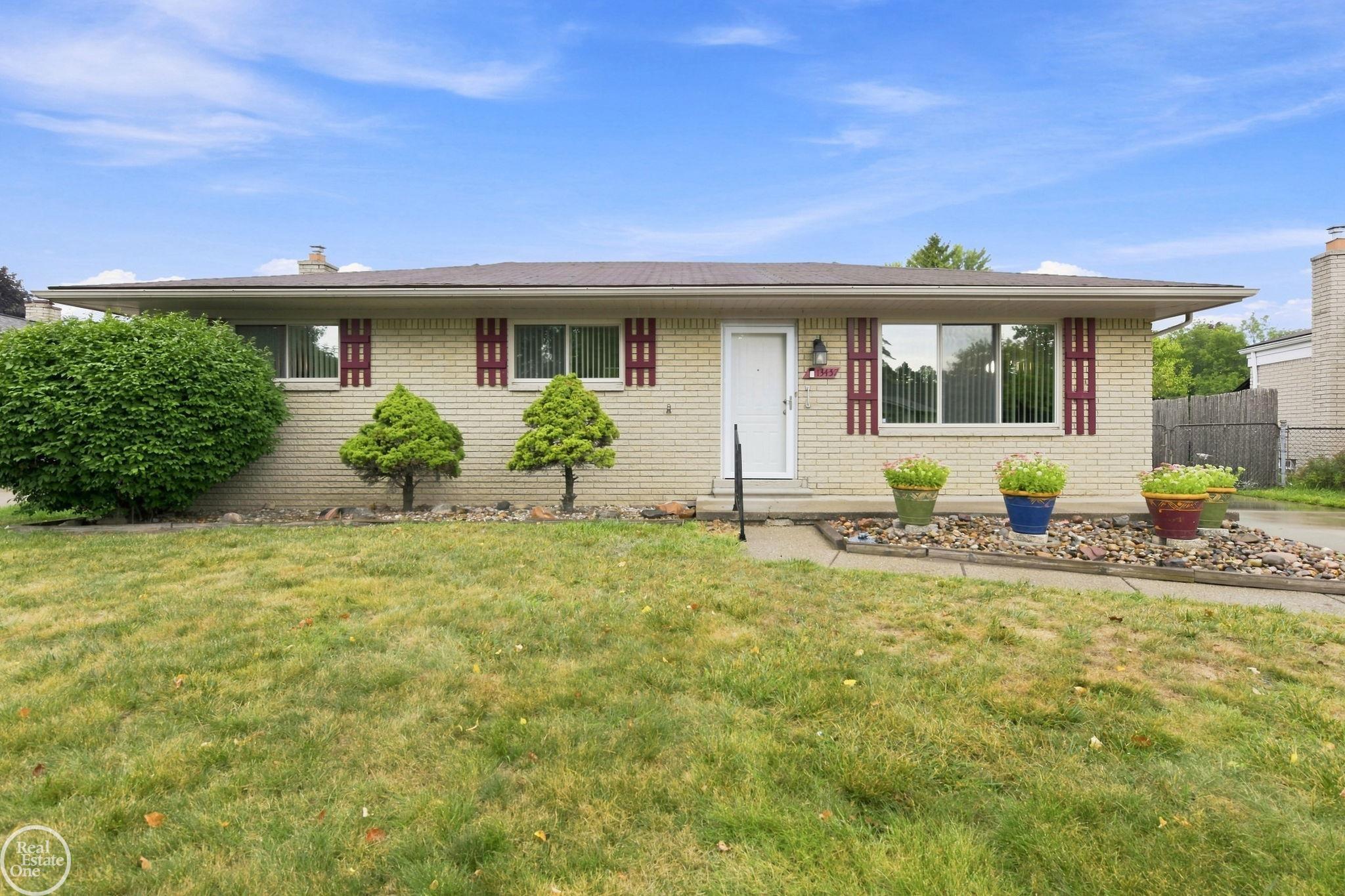 13457 Butler Drive — photo
