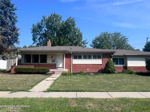 22633 E Schafer Street — photo