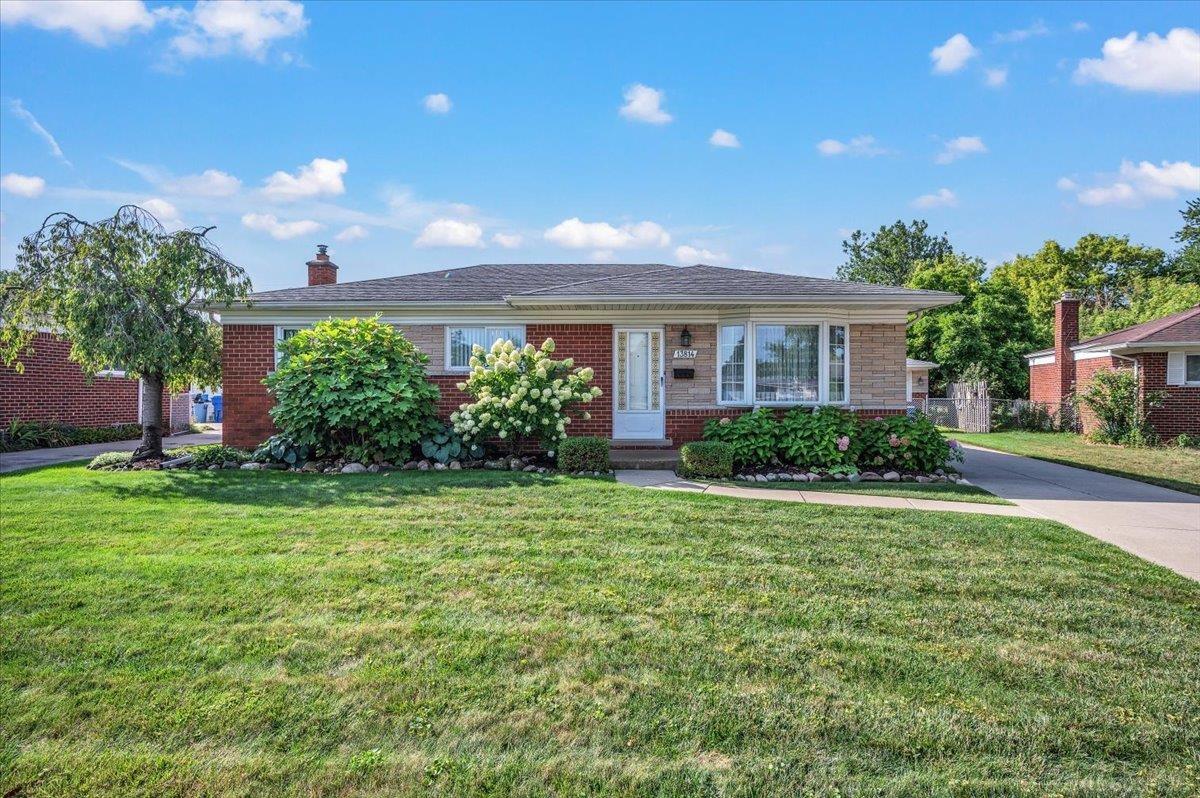 13814 Irvington Drive — photo
