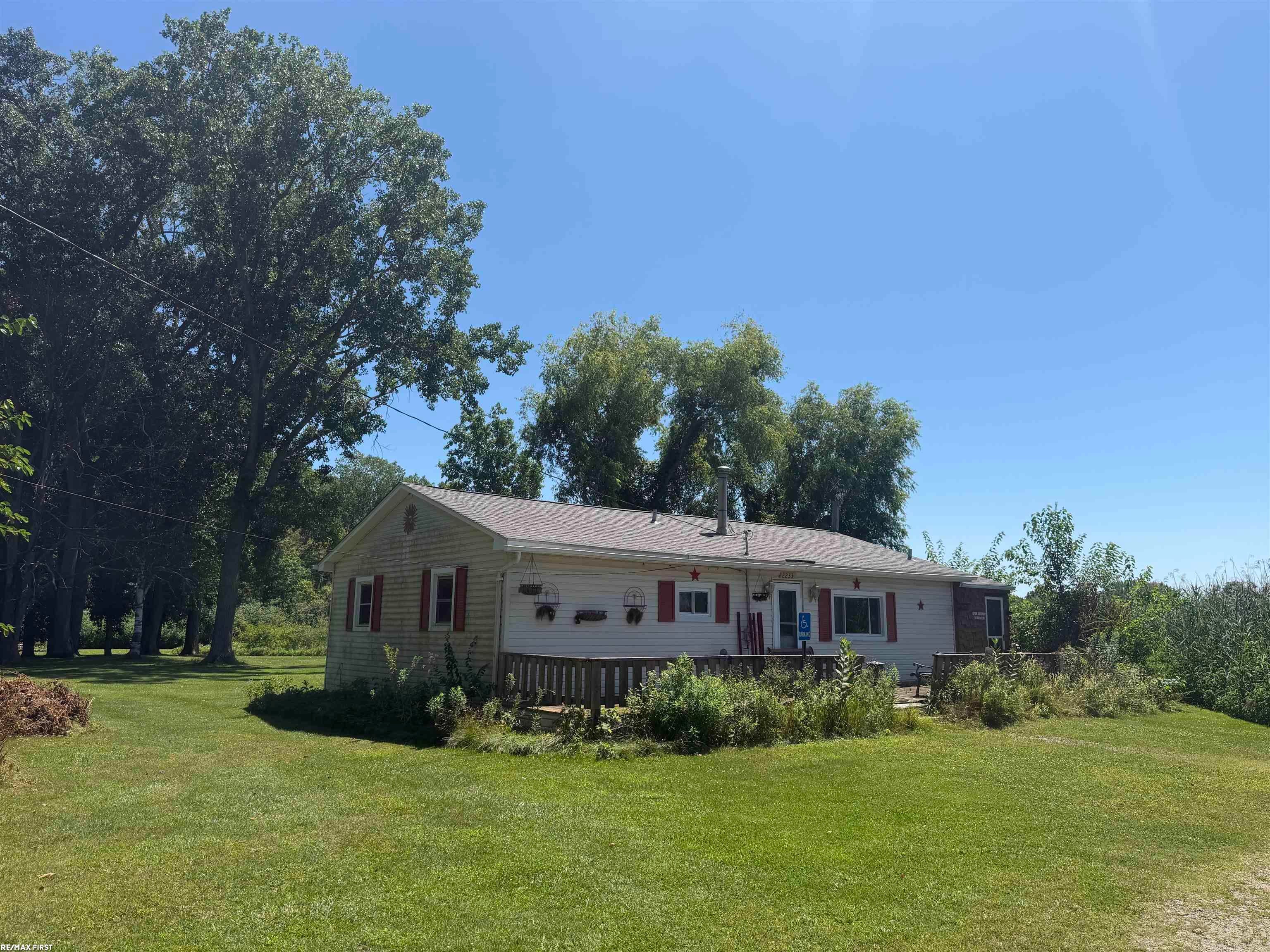 2233 North Channel Drive — photo