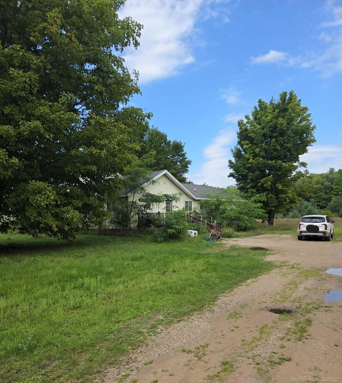 6361 Meyers NE Road — photo