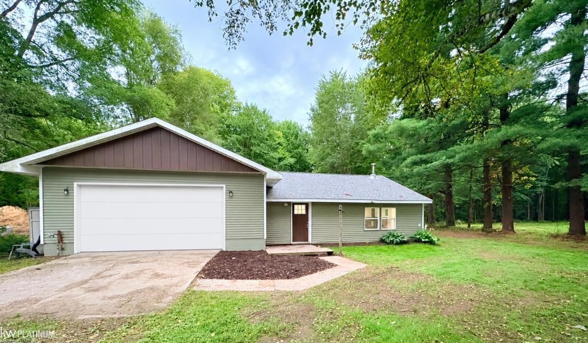 5167 Howard Road — photo