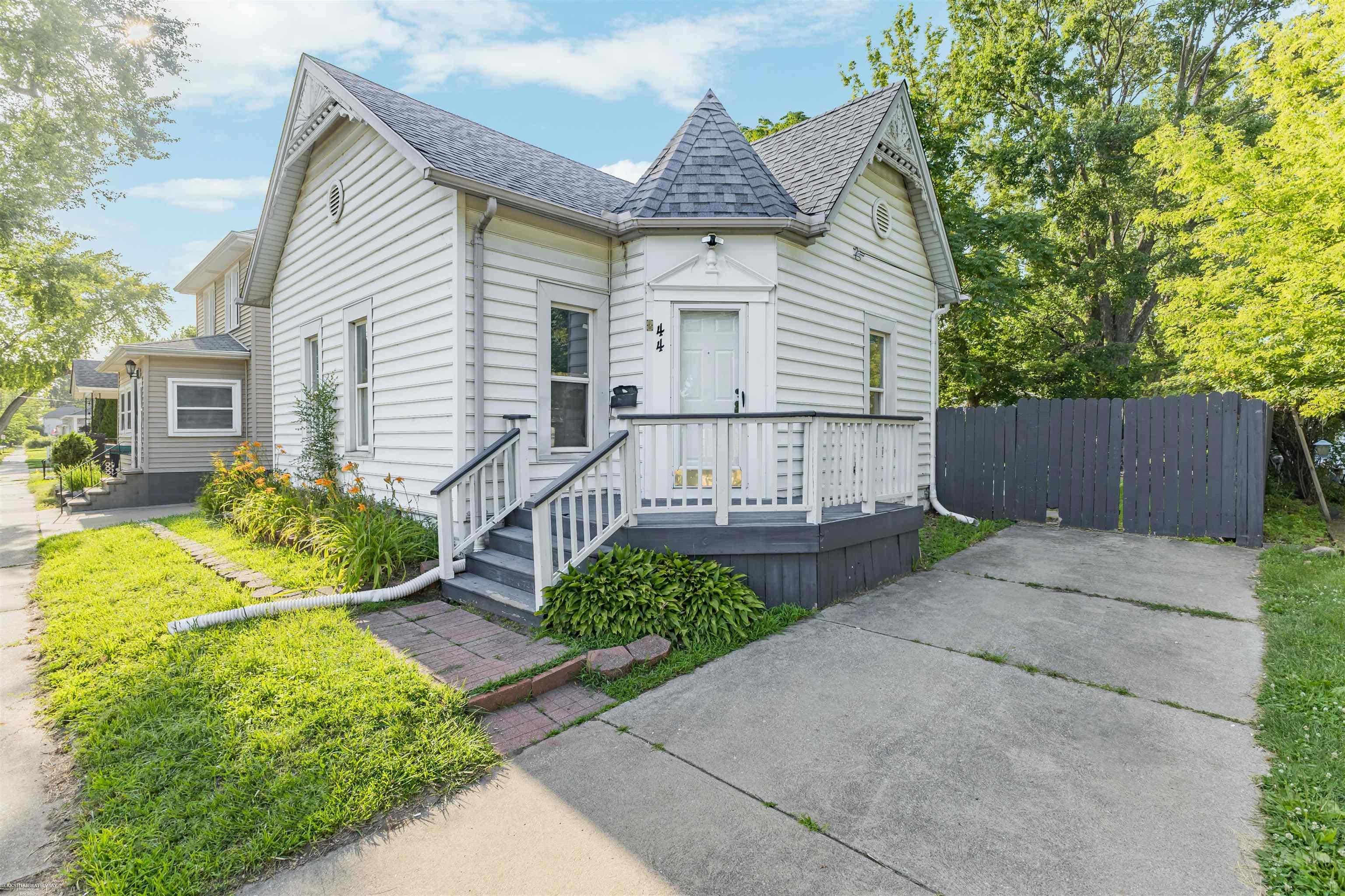 44 Union Street — photo