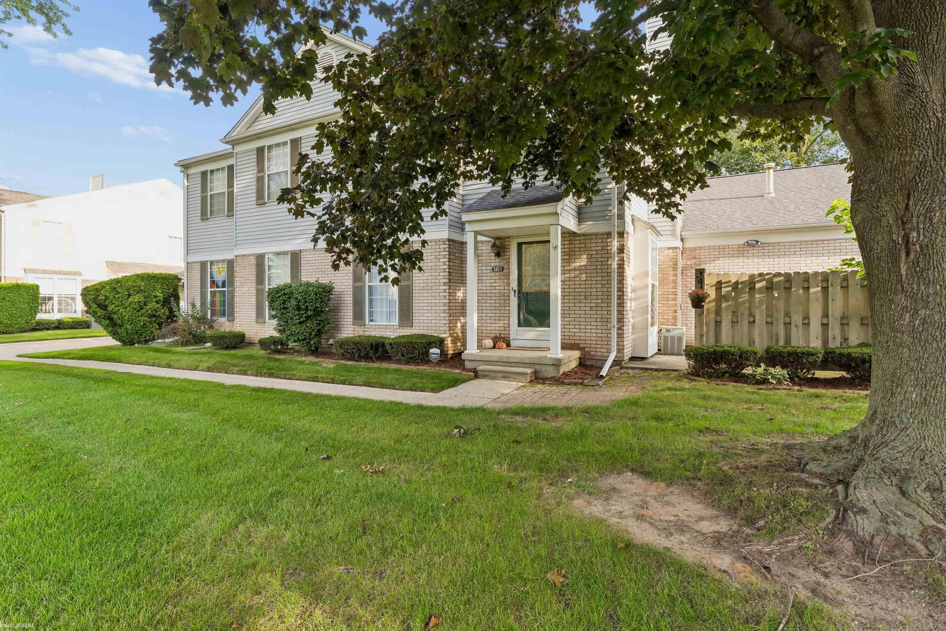 24611 Lake Meadow Street — photo
