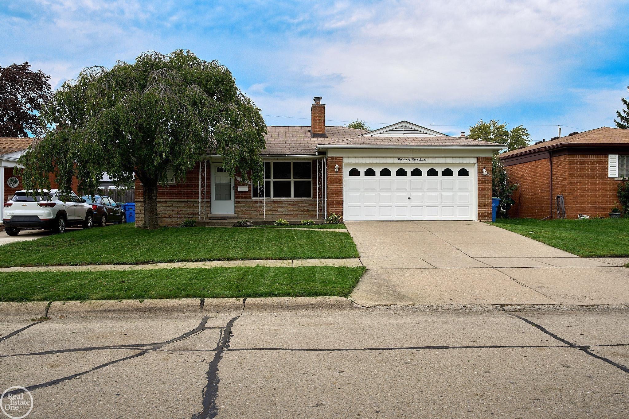 13037 Champaign Avenue — photo