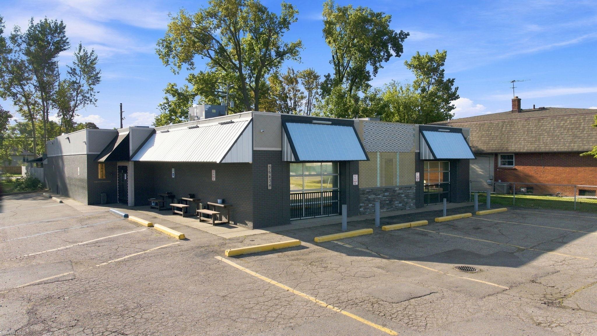 36434 Groesbeck Hwy — photo