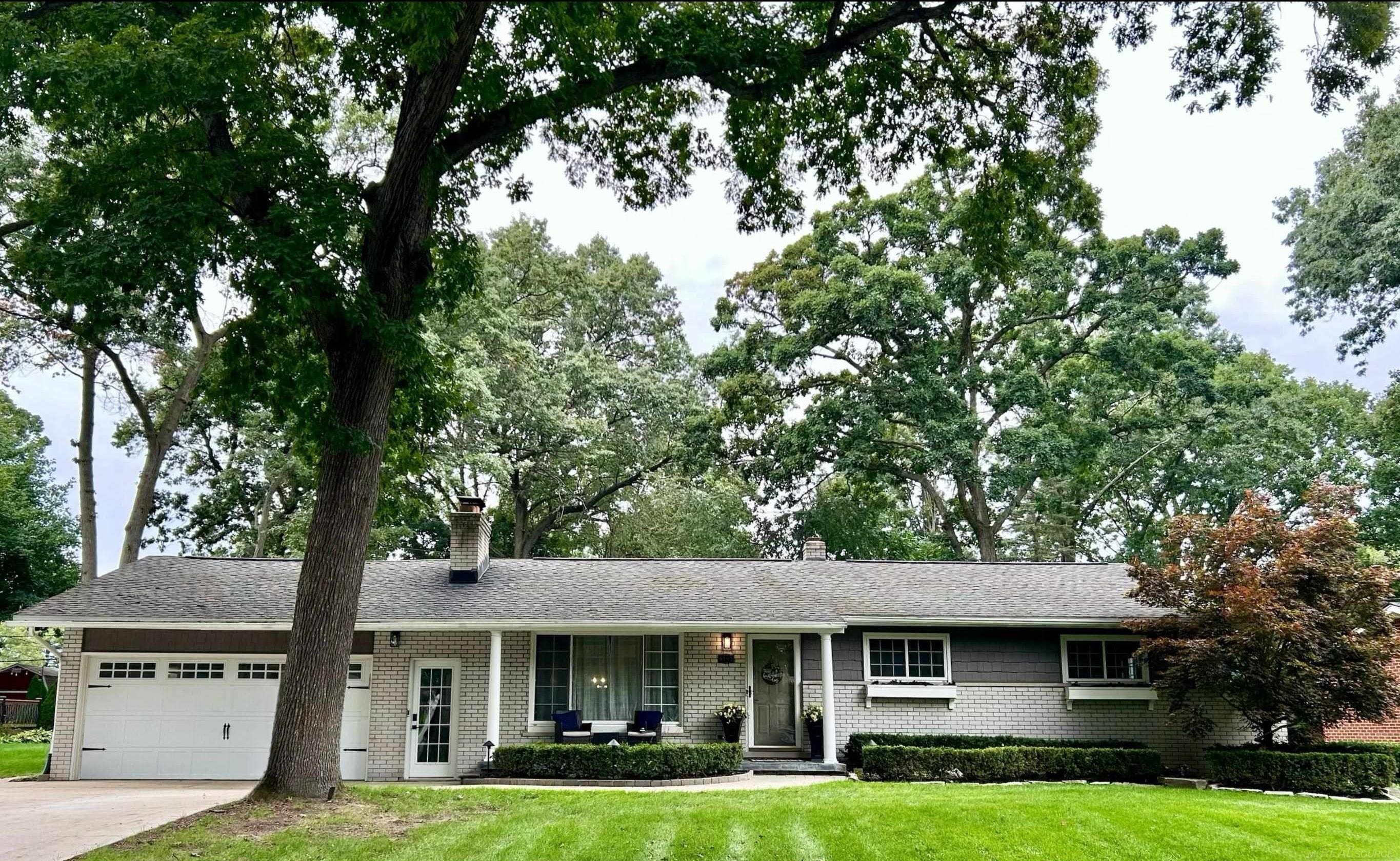 6103 Thorneycroft Drive — photo
