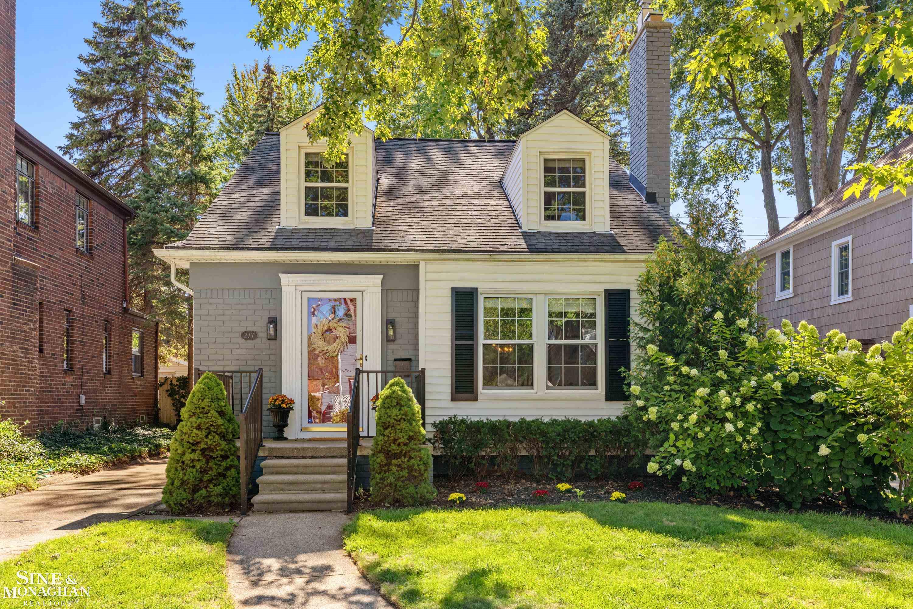 277 Ridgemont Road, GrossePointeFarmsCity_Wayne, MI 48236 — photo 3