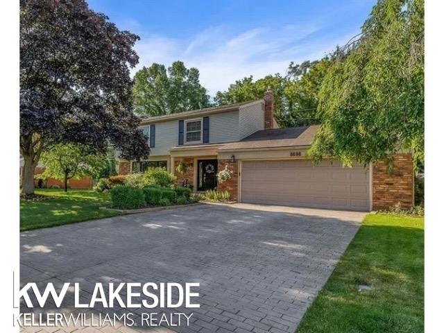 8698 Hedgeway Drive — photo