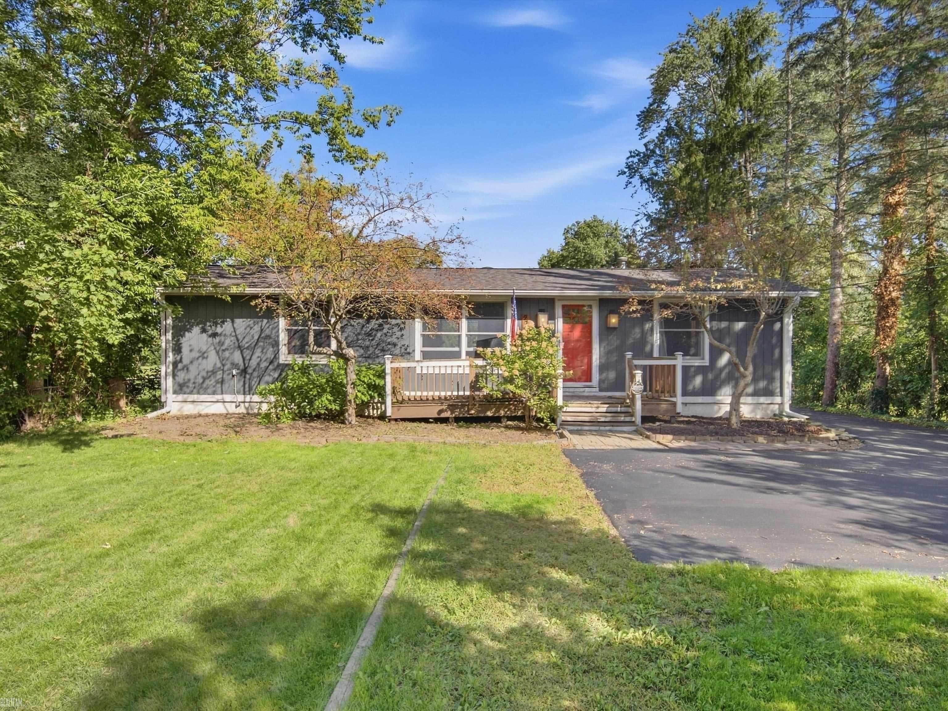 2789 Hickory Lawn Road — photo