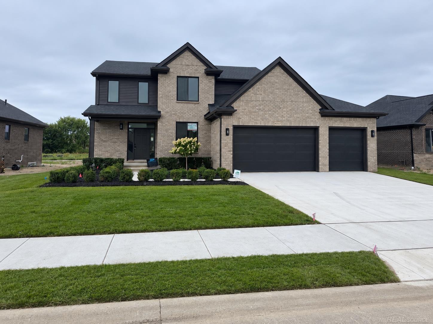 45537 Gable Drive, Macomb, MI 48044 — photo 2
