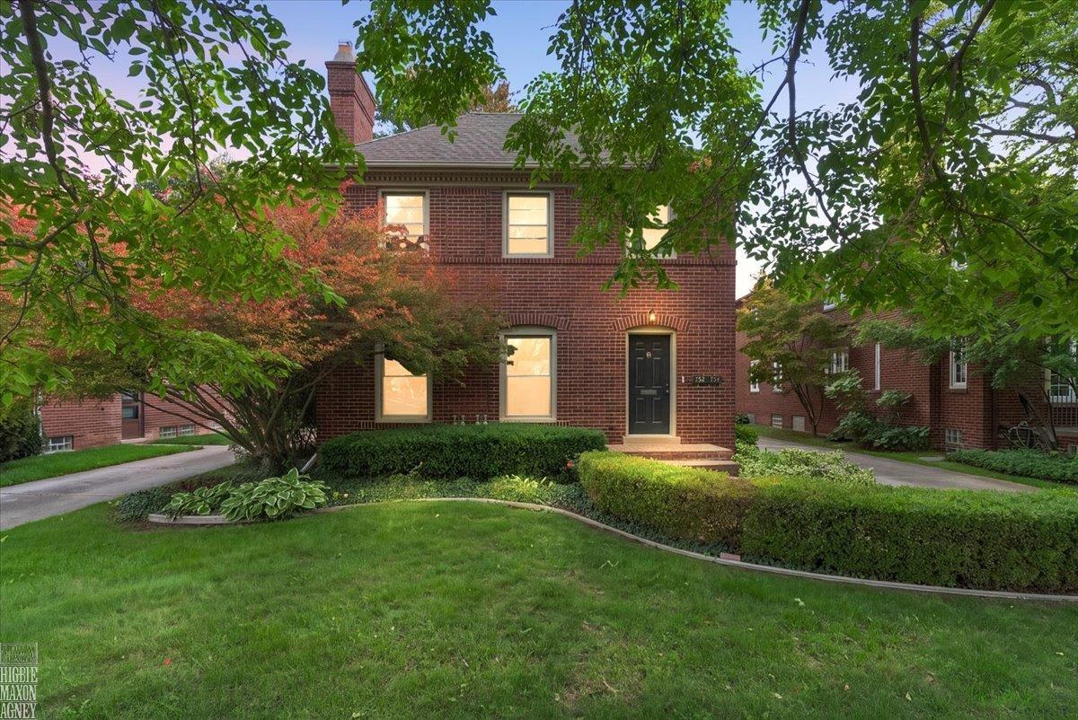 752-754 Neff Road, Grosse Pointe, MI 48230