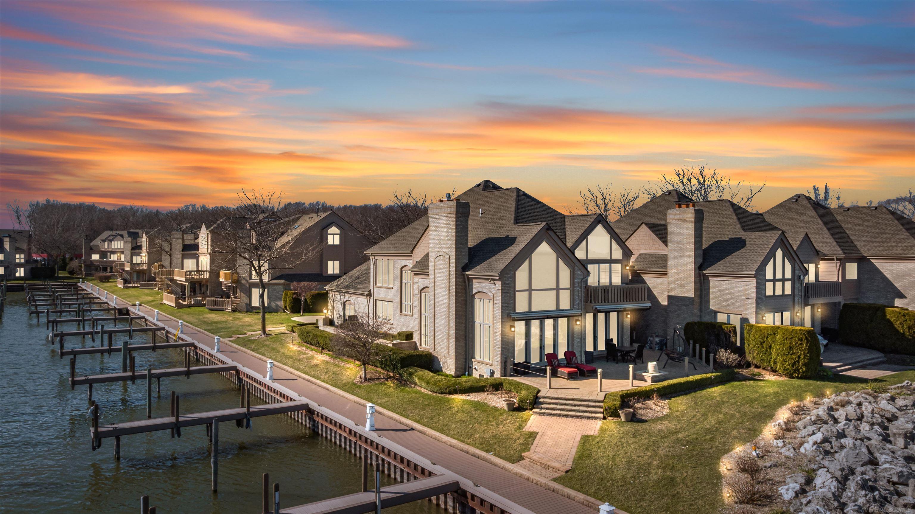 26421 Harbour Pointe Dr — photo