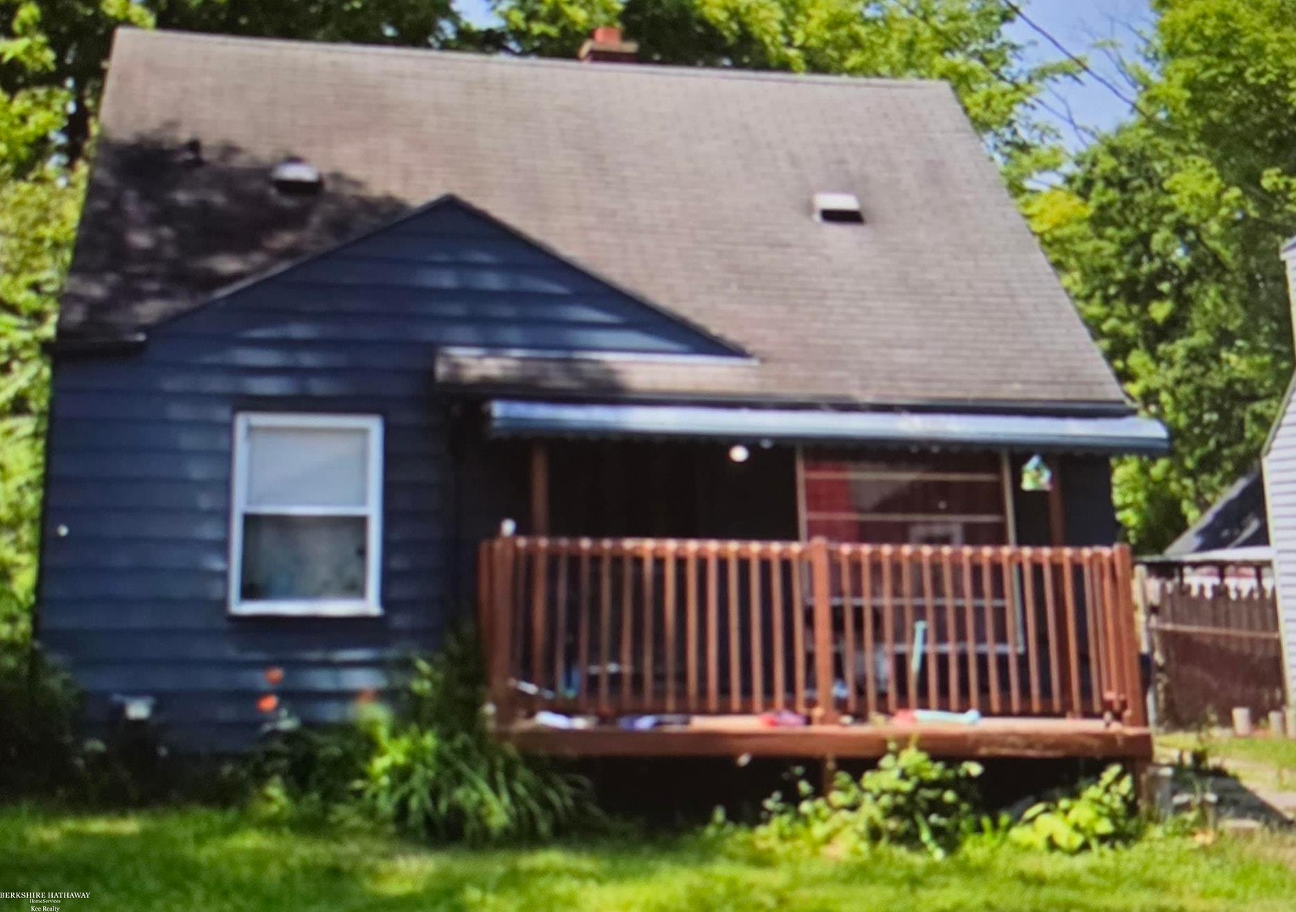 3609 Sterling St — photo