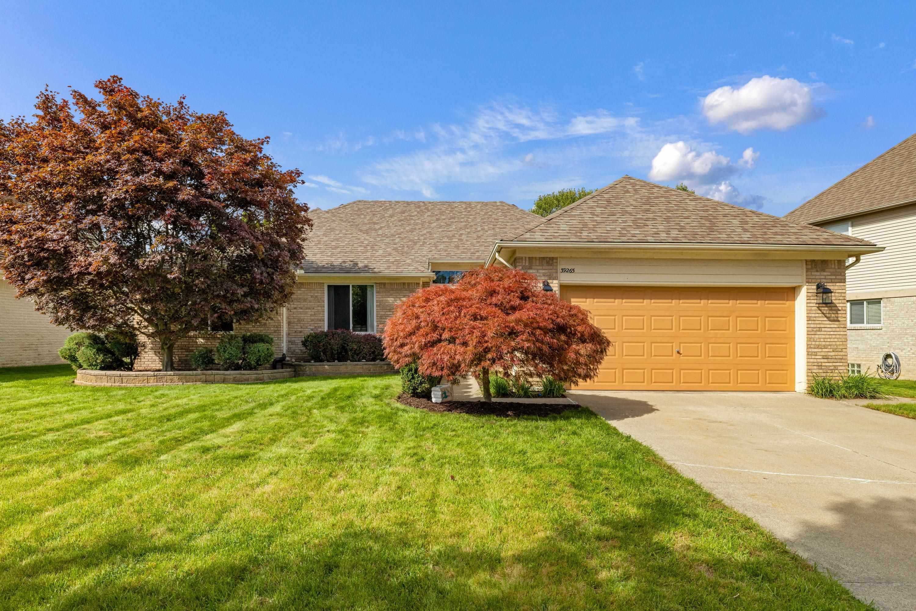 39265 Canterbury Dr — photo