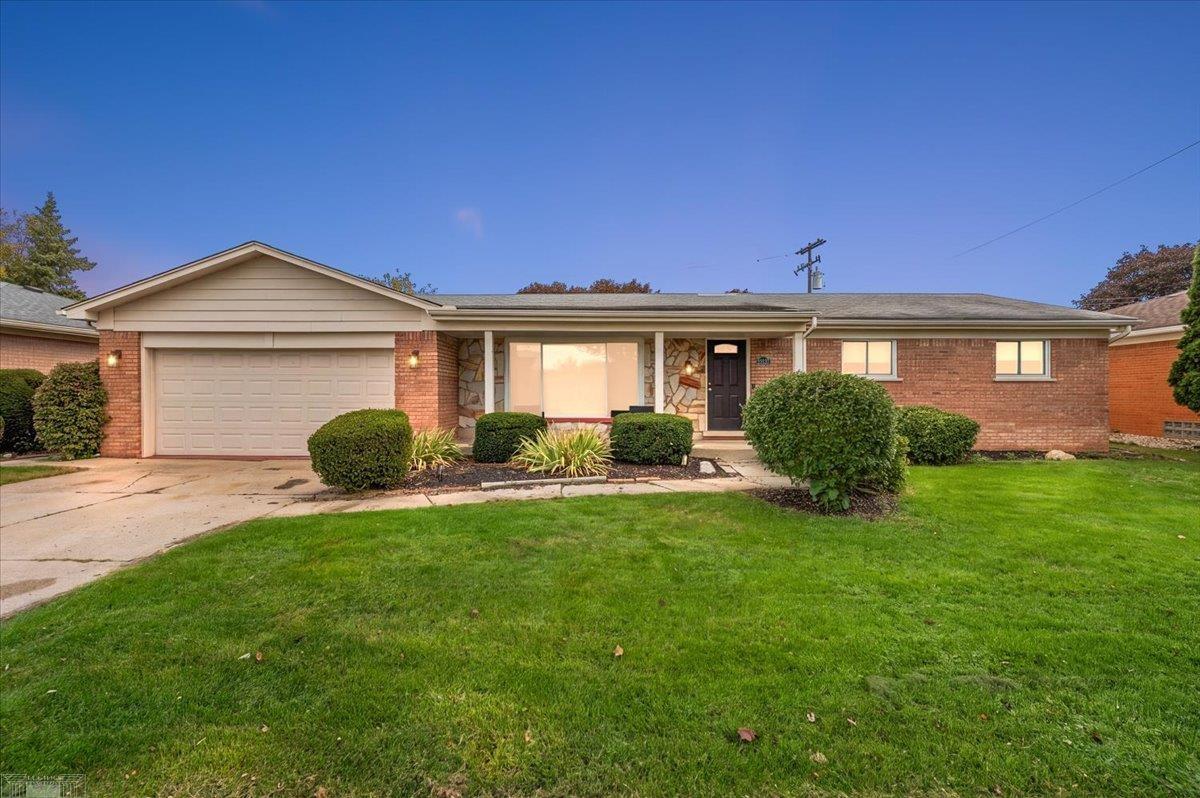 23137 S Rosedale Ct — photo