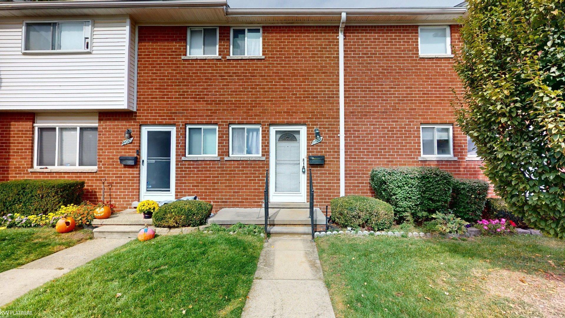 8608 Kaltz — photo