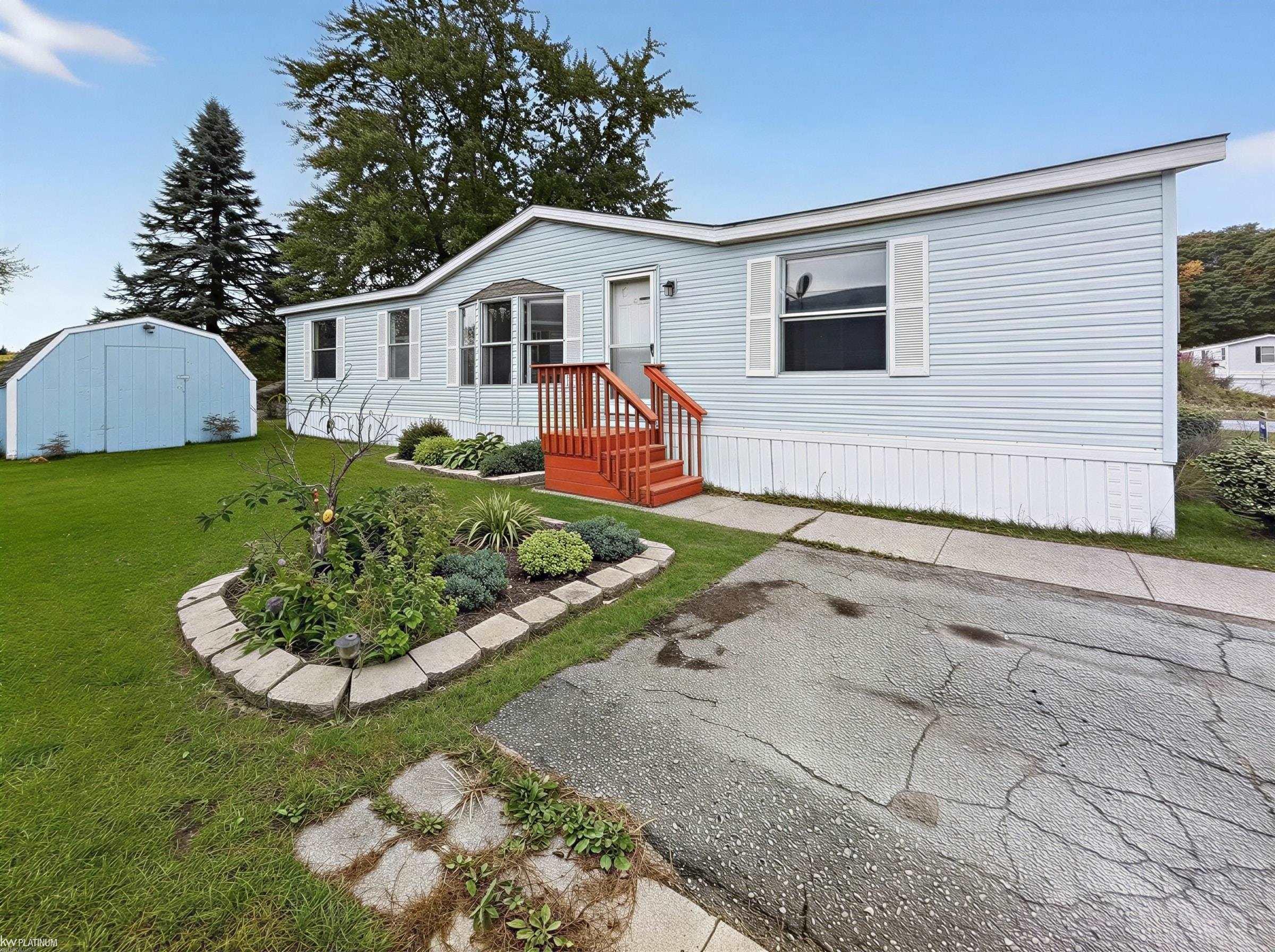 339 Brentwood Dr — photo