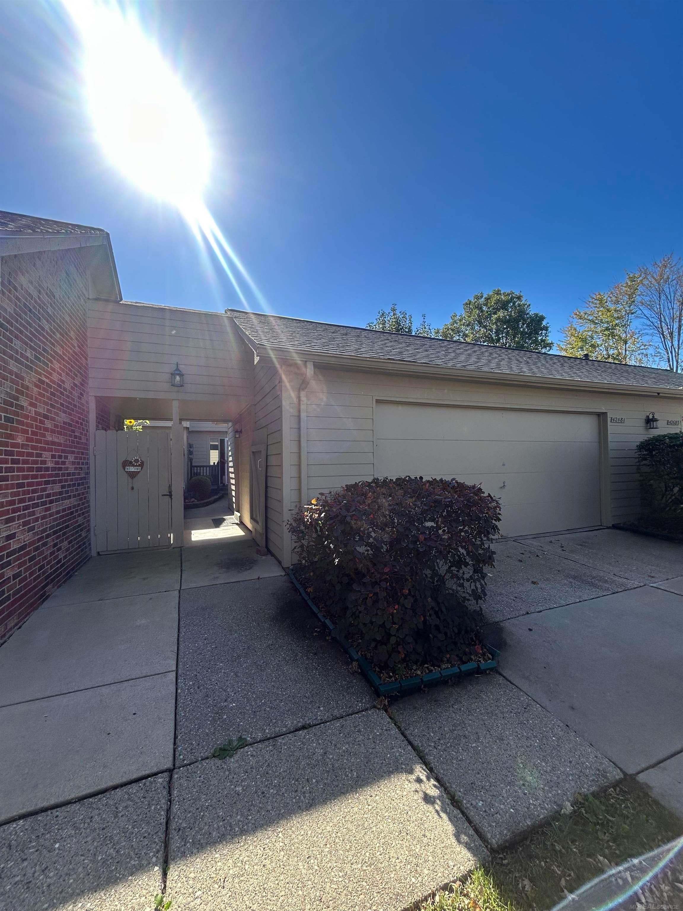 42681 Jonathan Pl — photo