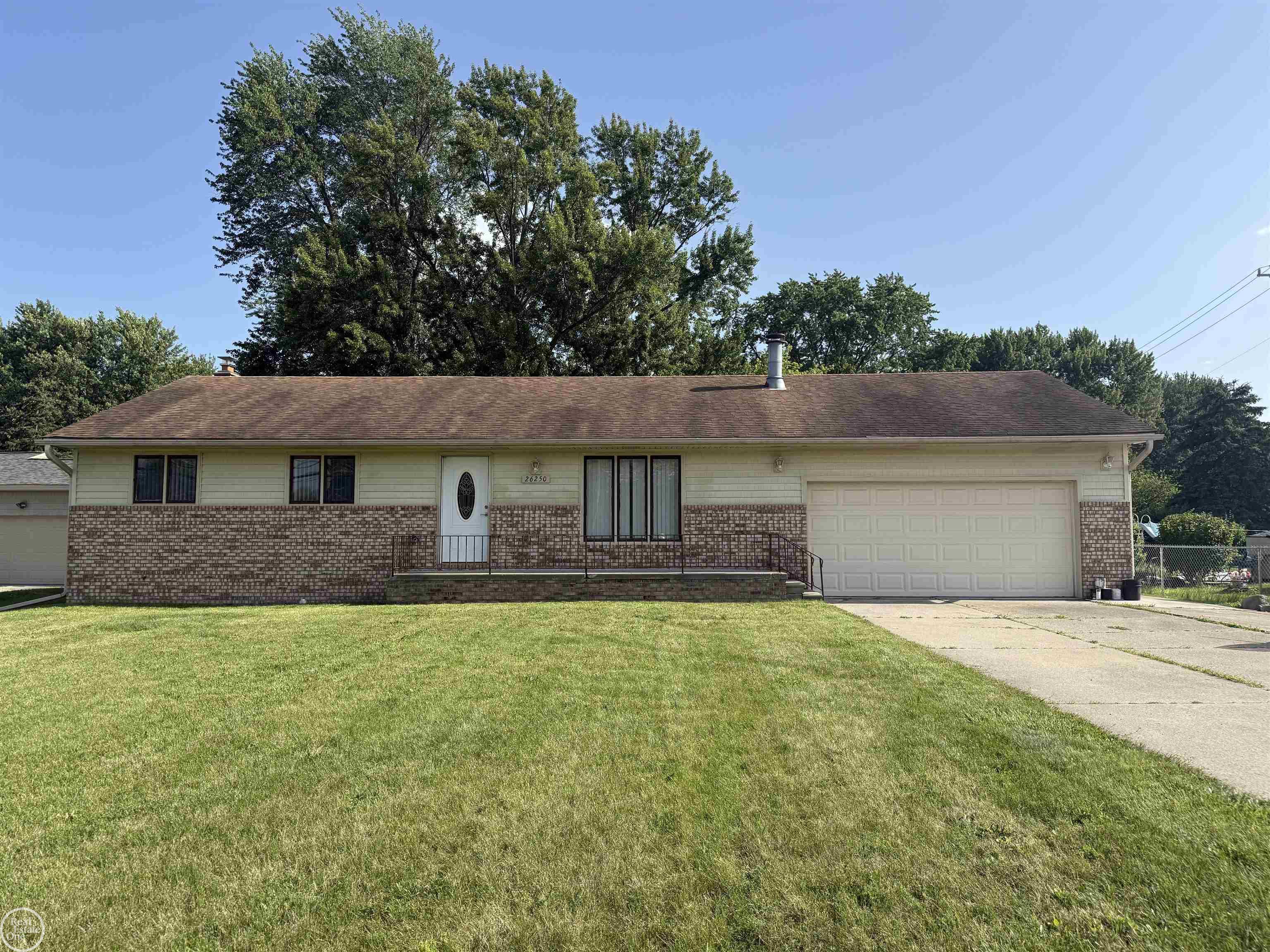 26250 South River Road — photo
