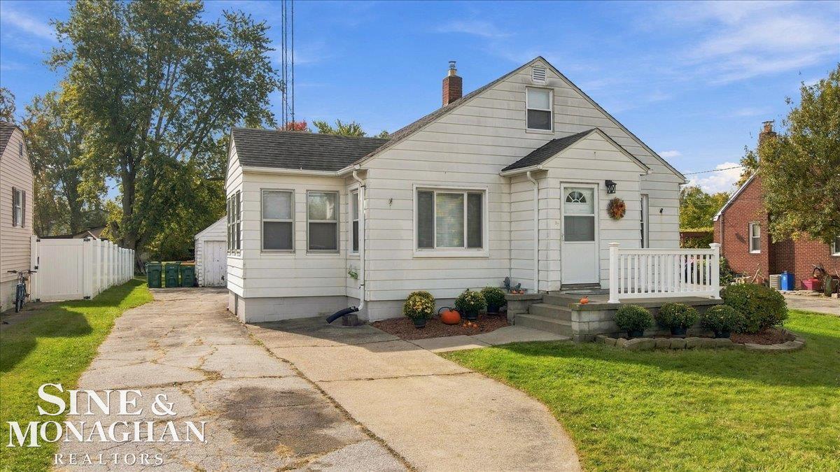 3909 Lapeer Rd — photo