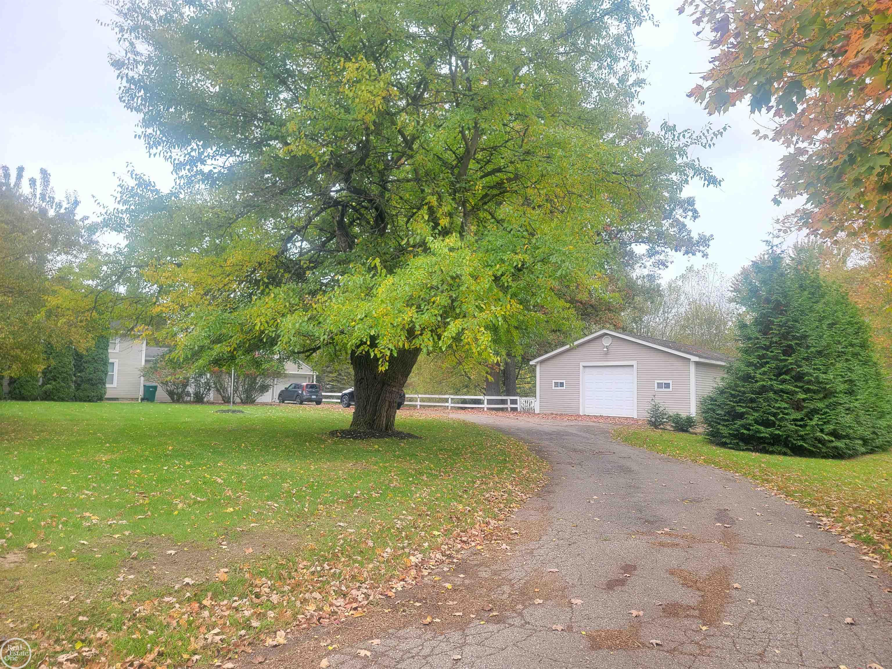 13018 N Holly Rd — photo