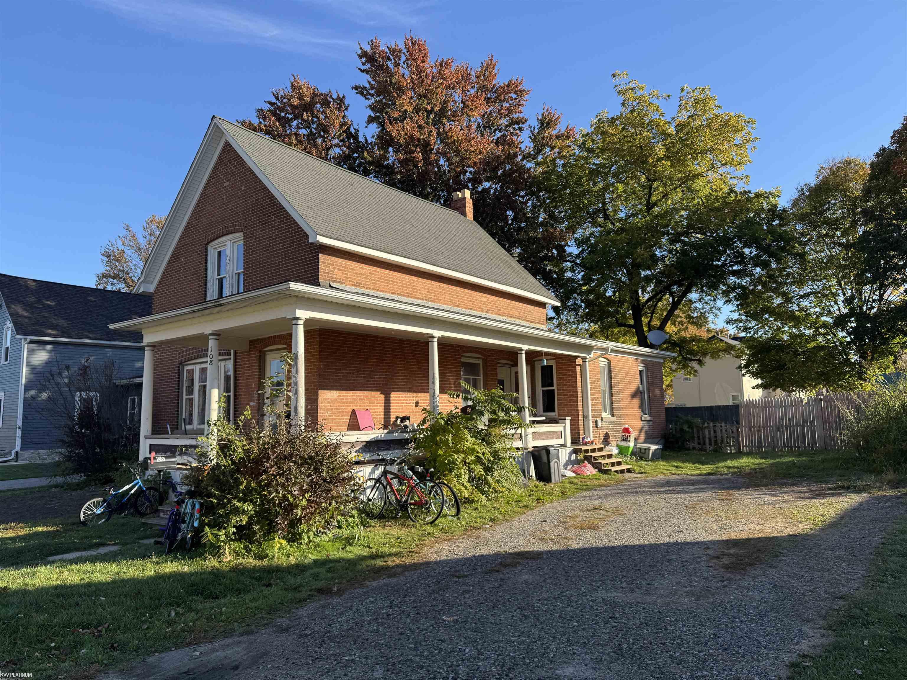 108 Anderson — photo