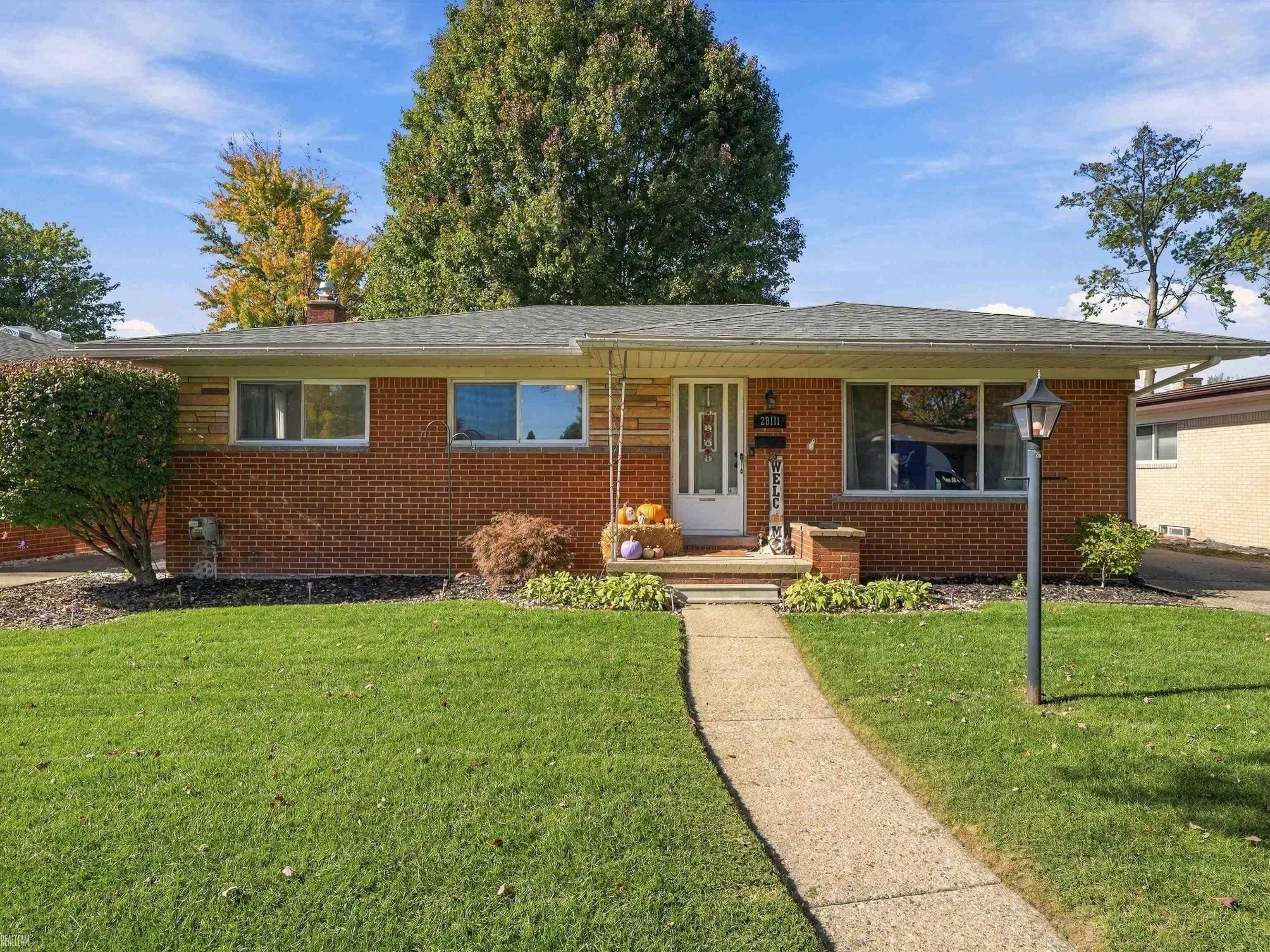 28111 Cunningham Dr — photo