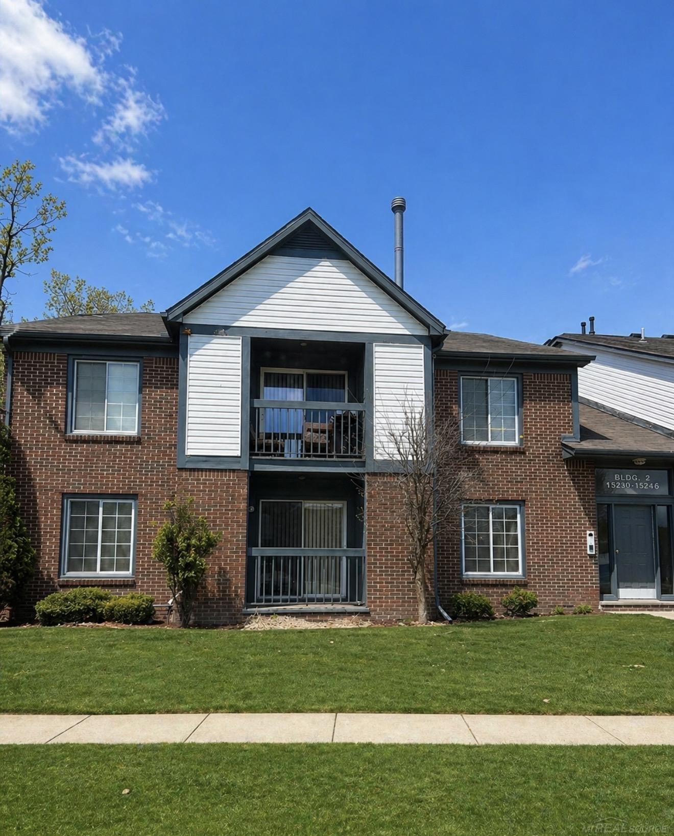 15246 Ashley Ct — photo