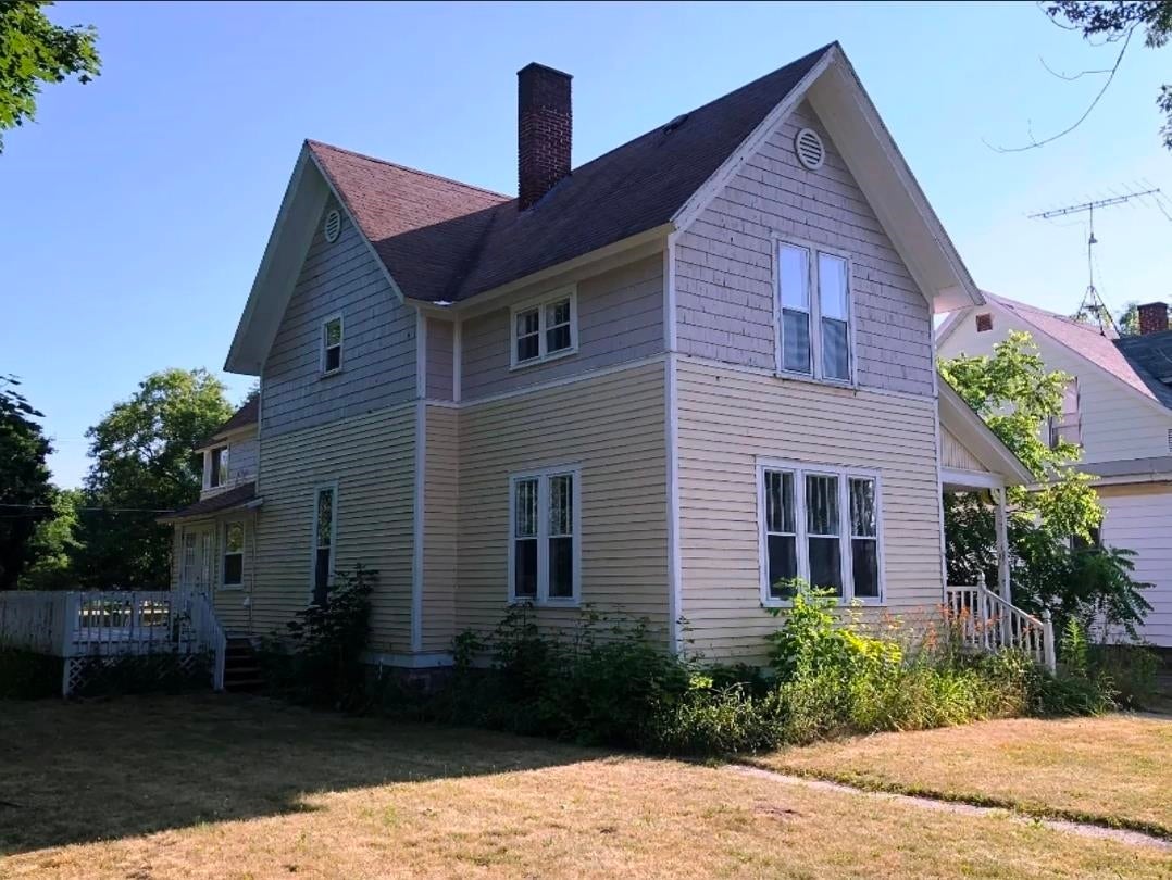 216 W Franklin Avenue — photo