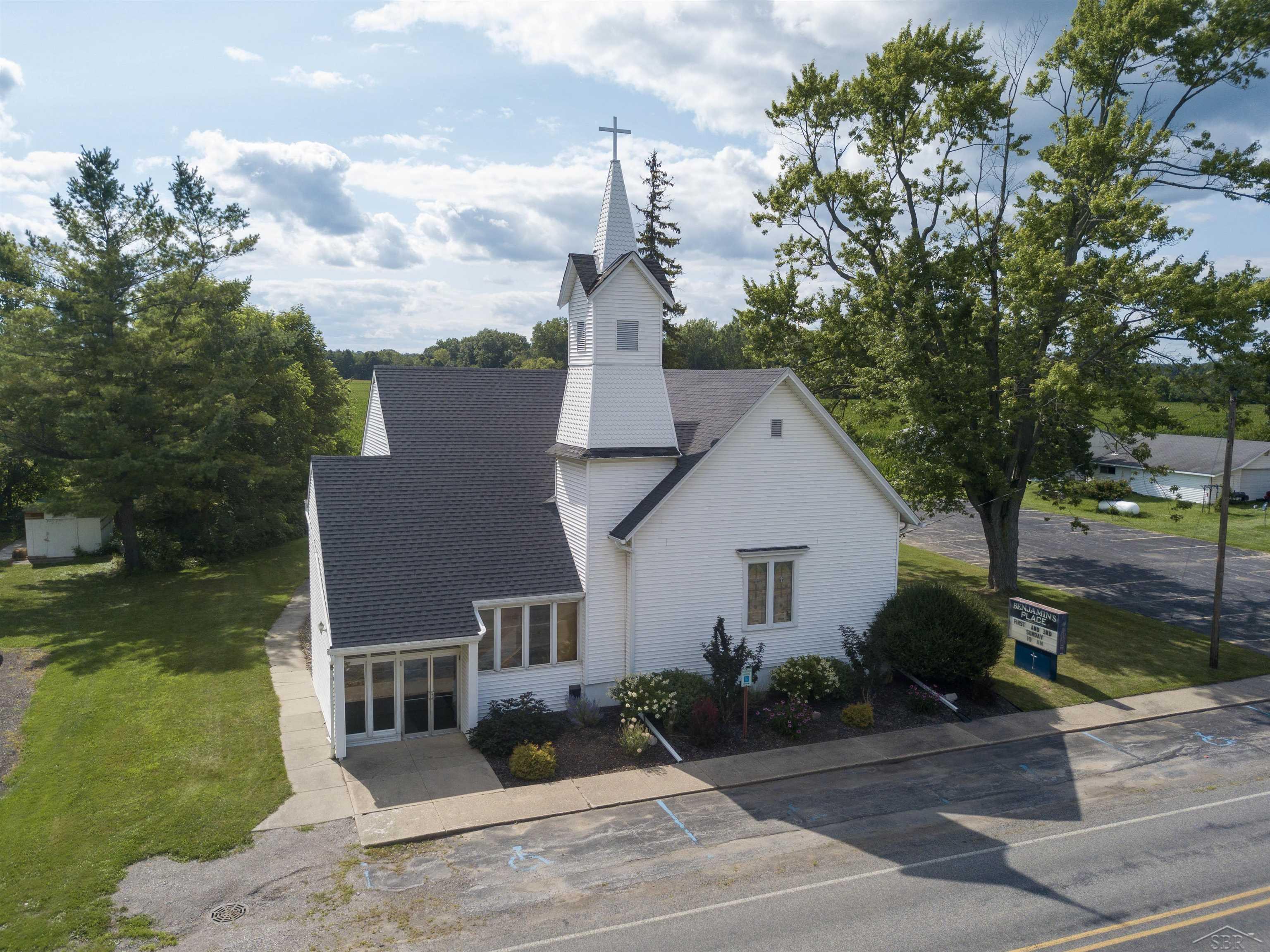 10854 S Hemlock Road, Brant, MI 48614