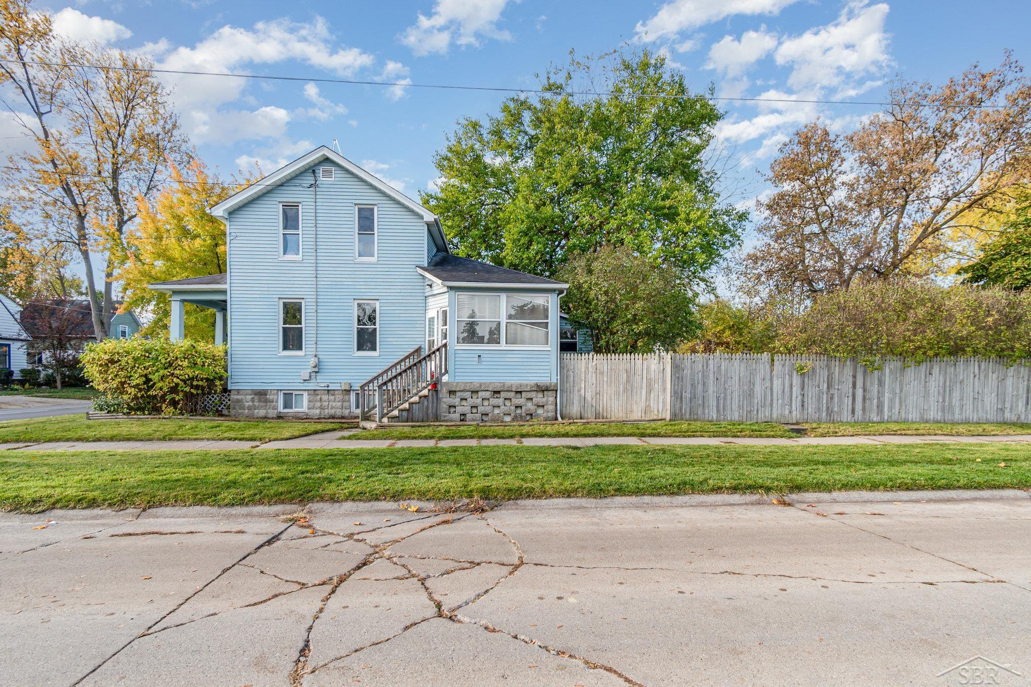703 S Mason Street — photo