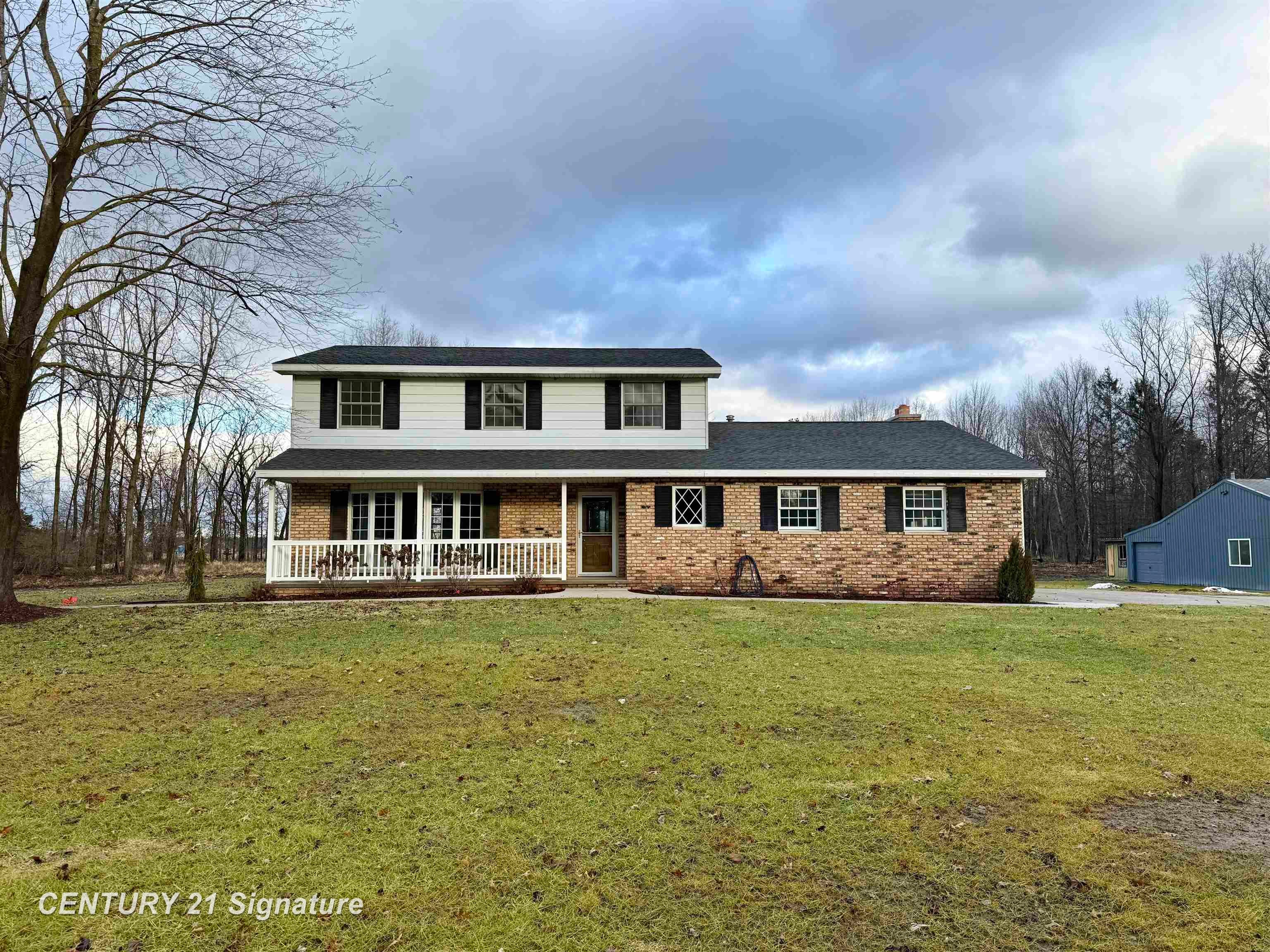 11890 Swan Creek Road — photo