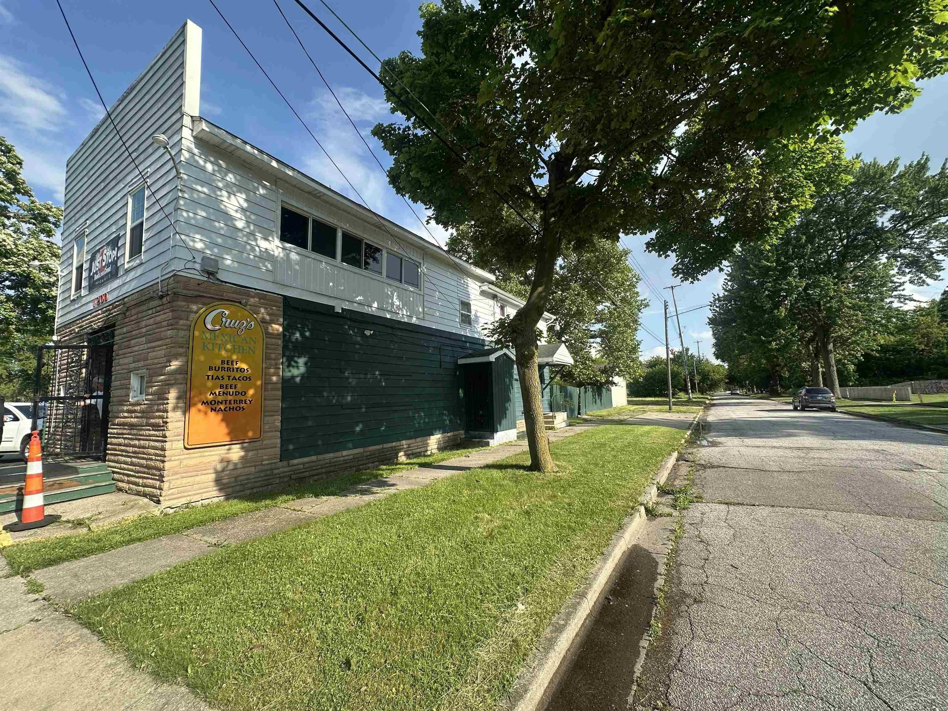 1200 Martha Street — photo