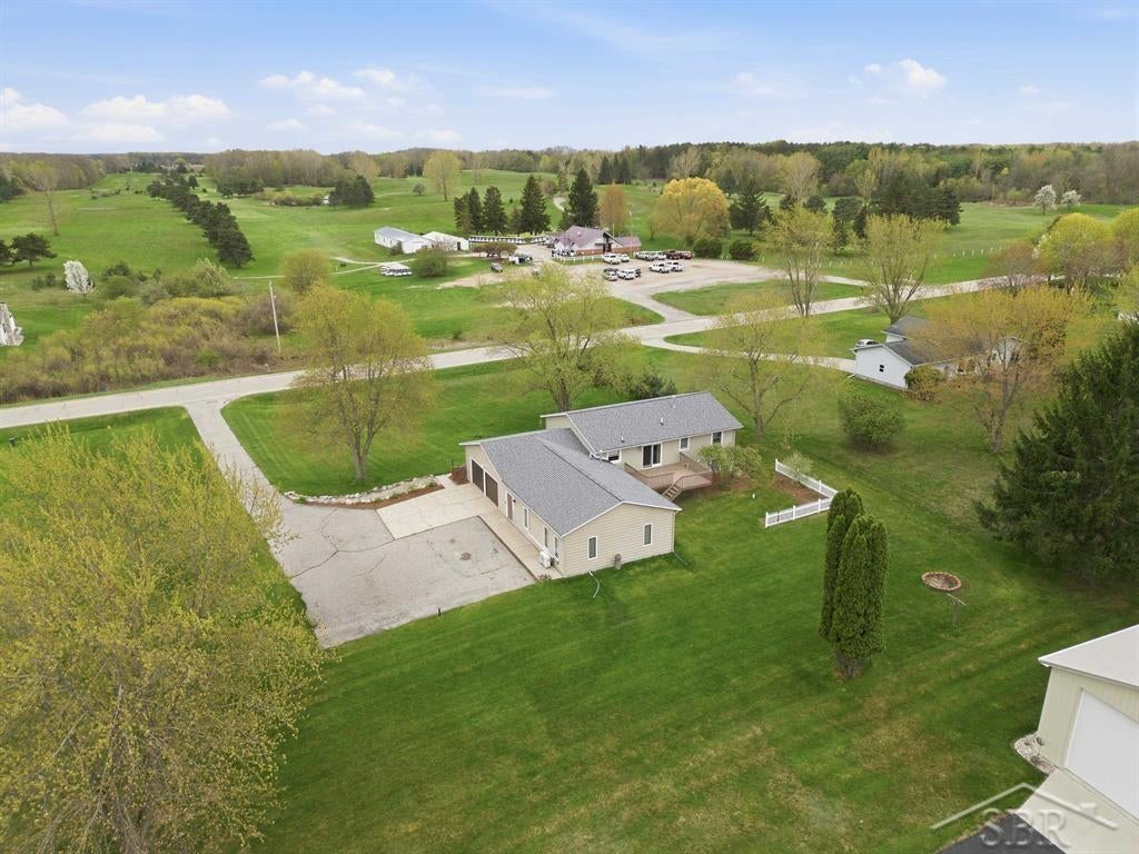 4469 E Millbrook Road — photo